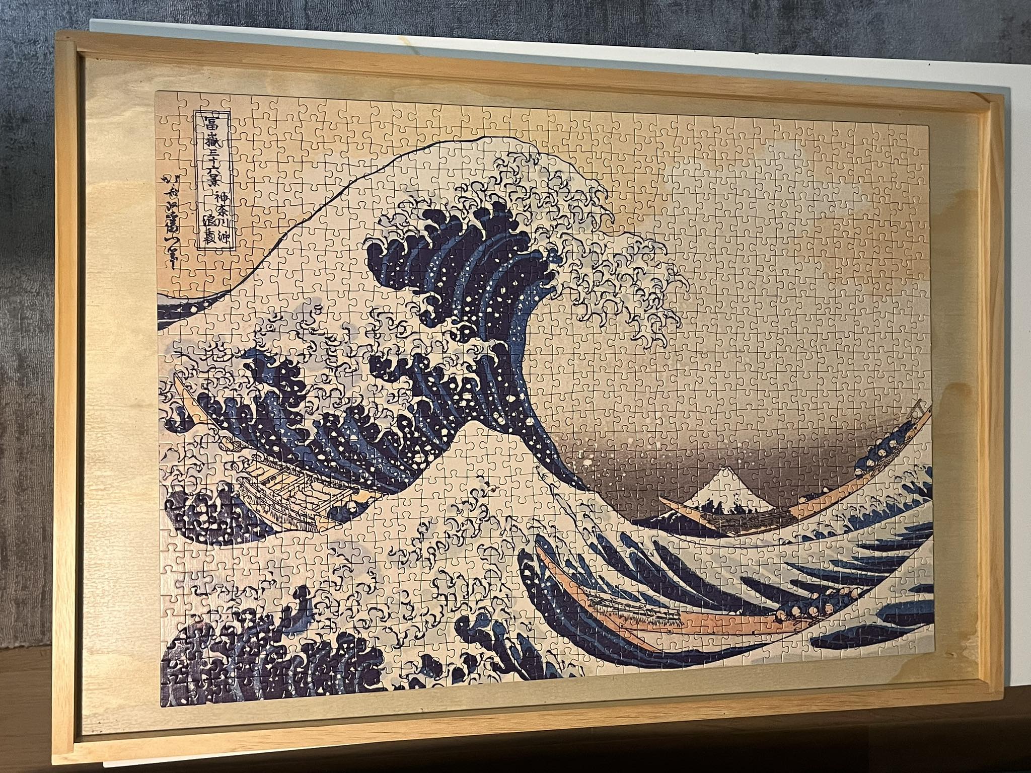 Completing a 1000-piece Clementoni Museum Collection puzzle