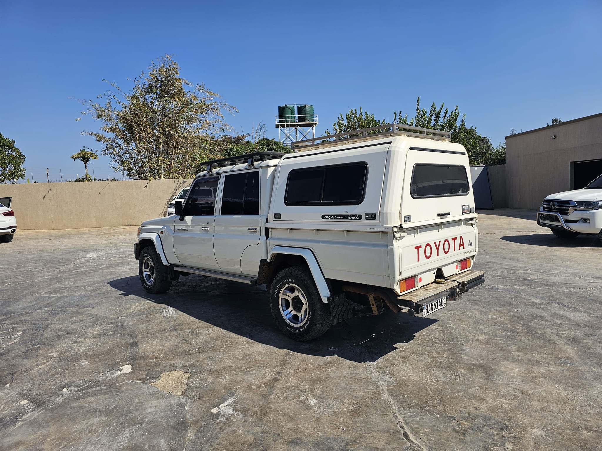 Toyota Landcruiser ZX 2013 Cooler box Bullbar Snorkel Active