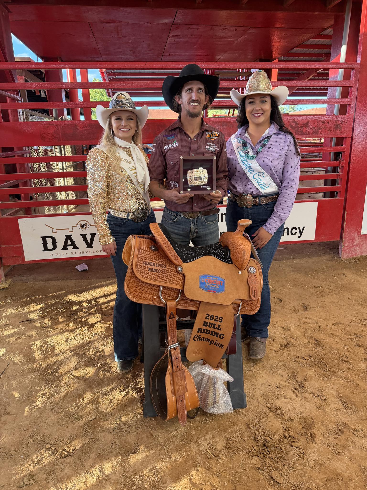 Ernie “ErnBob” Courson Jr -PRCA Bull Rider