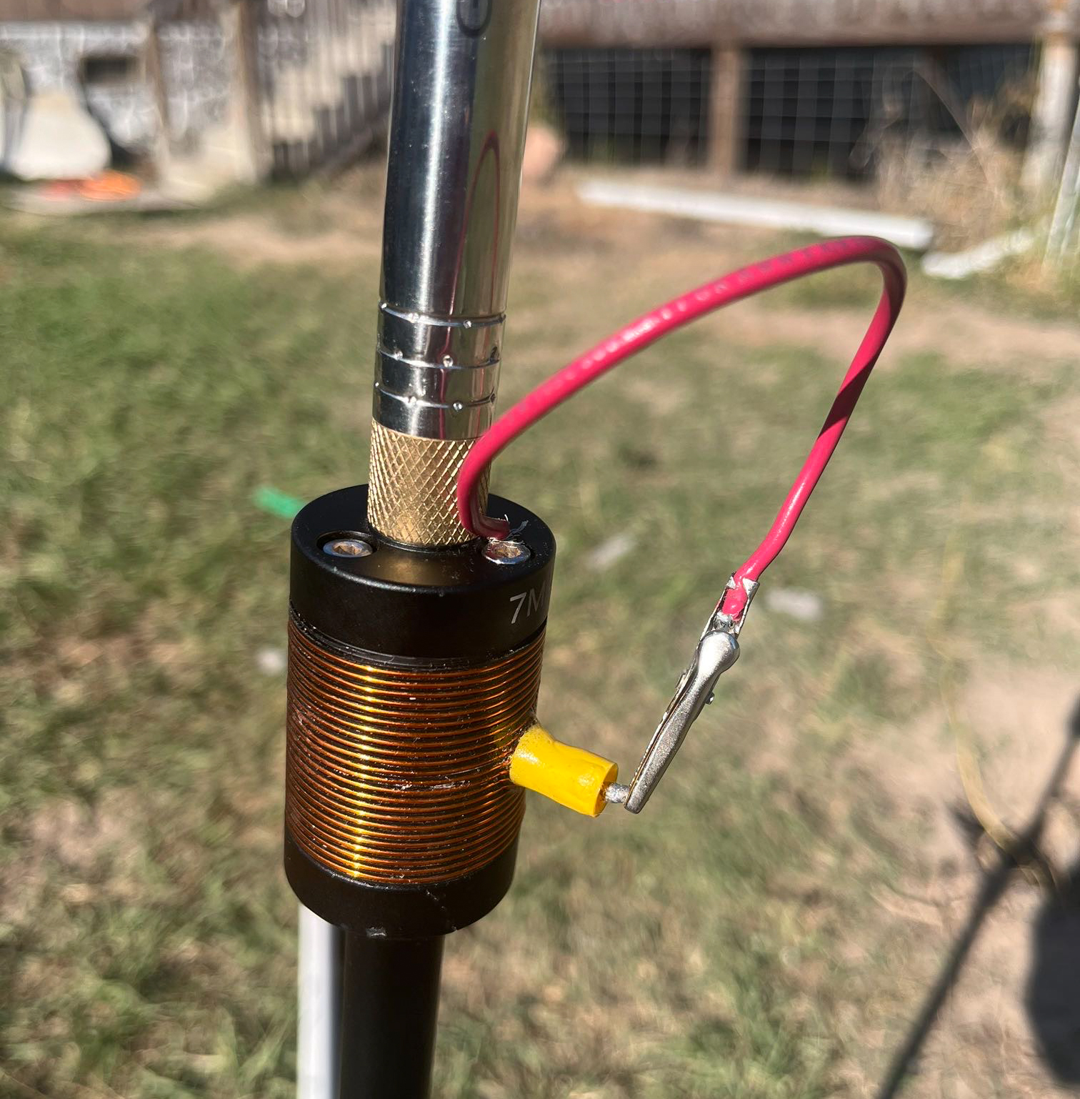 40 meter fishing pole antenna Shark Antennas S-FM40 Mono Band HF Mini Mobile Vertical with 3/8x24 Threads, Handles 250W Max : Electronics Rated for up to 500 watts D-40, DIPOLE, ROTATABLE, 40M |