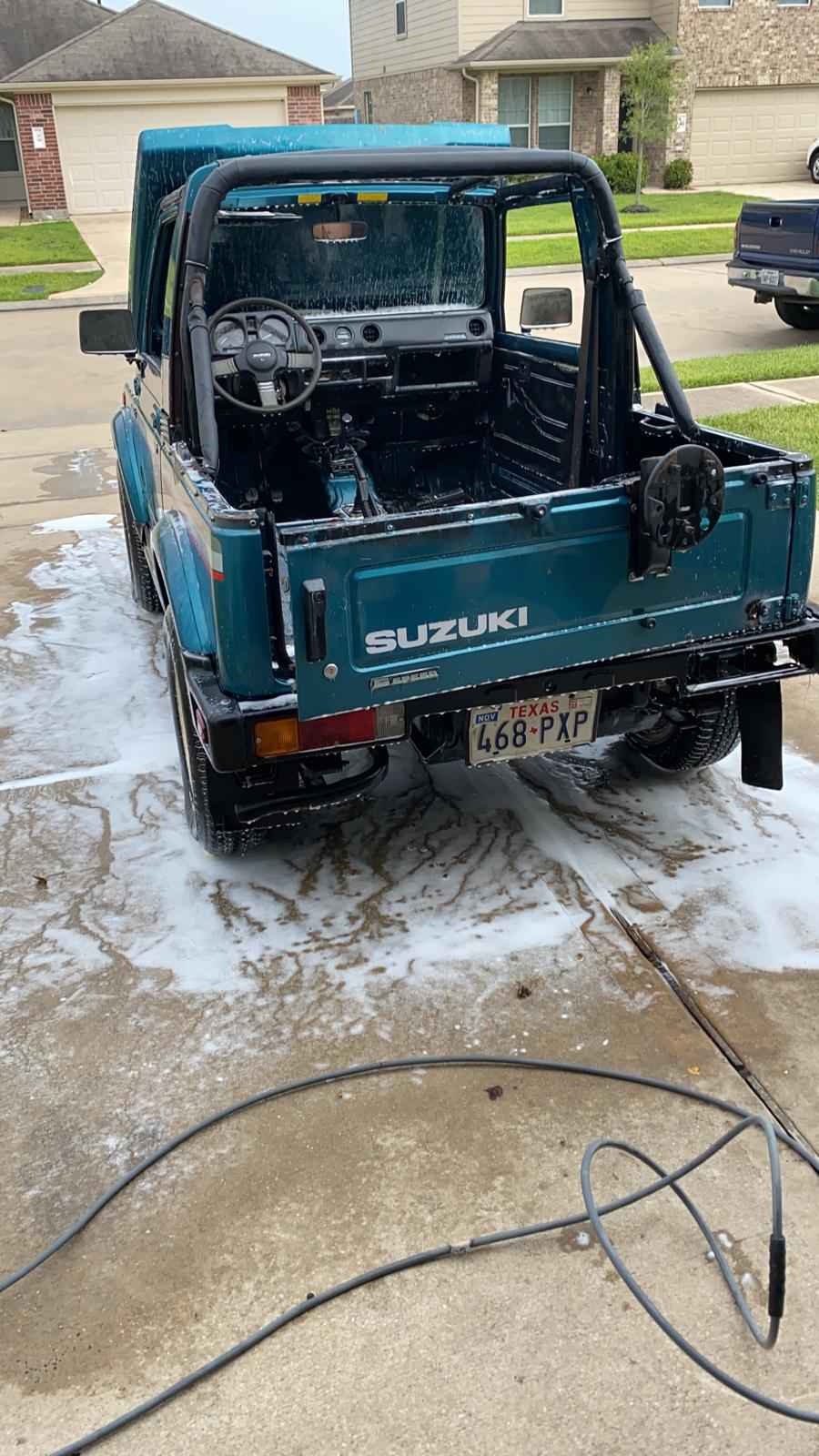 Suzuki Samurai (1985-1995) - Soft & Bikini Tops - LCJ Auto Parts