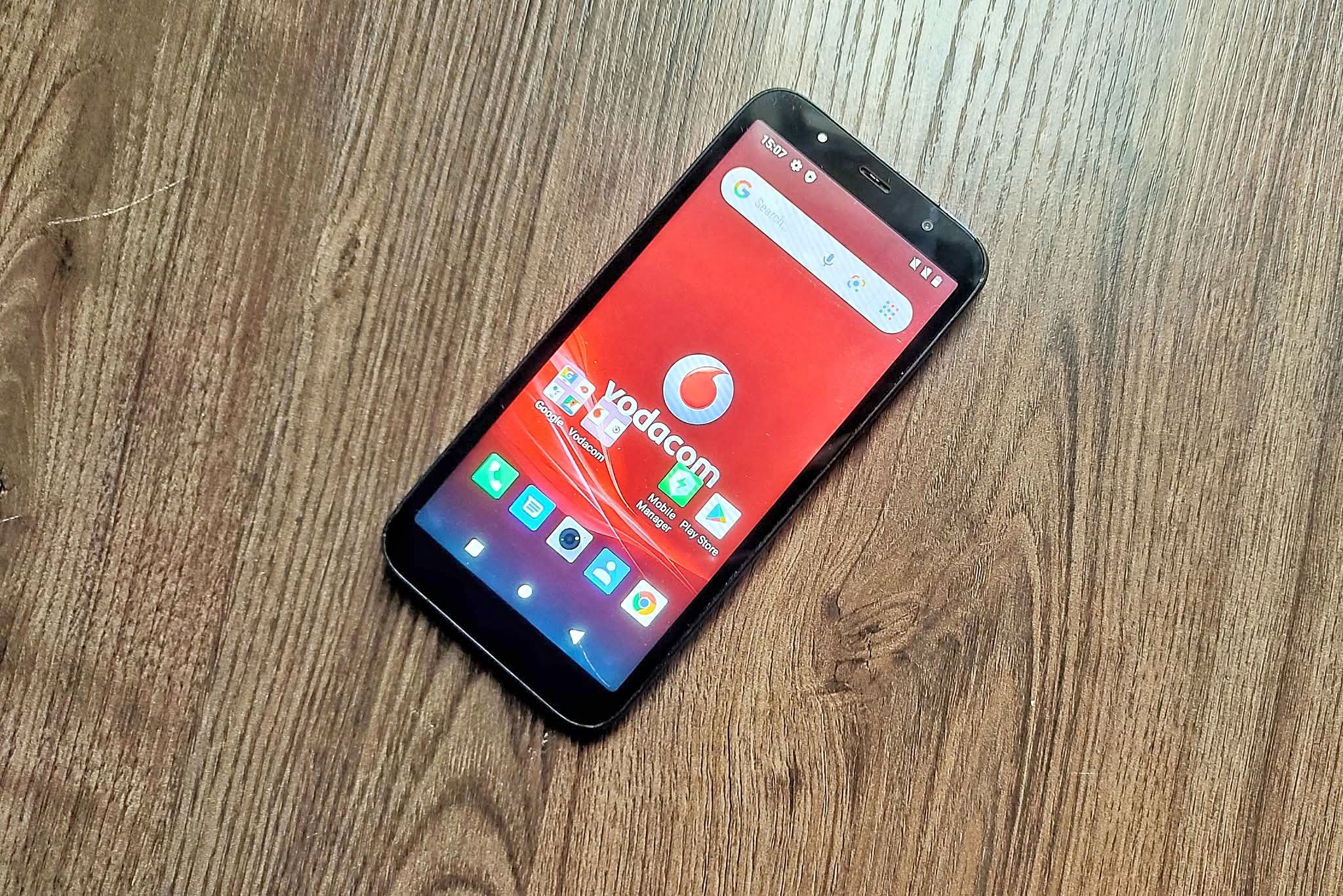 (Available) 🔥Hisense U40 Dual Sim (Vodacom Only)🔥R200.00🔥 - Cell Phones ...