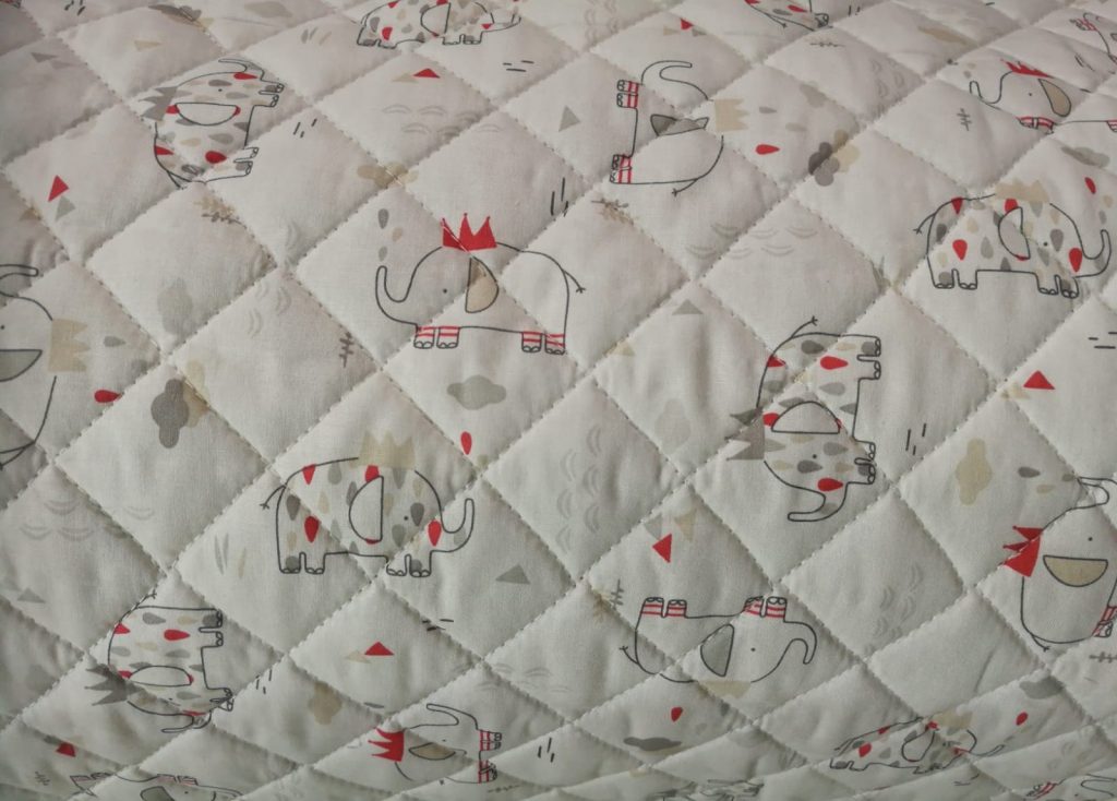 Tissu Matelasse Enfant 8 Facebook