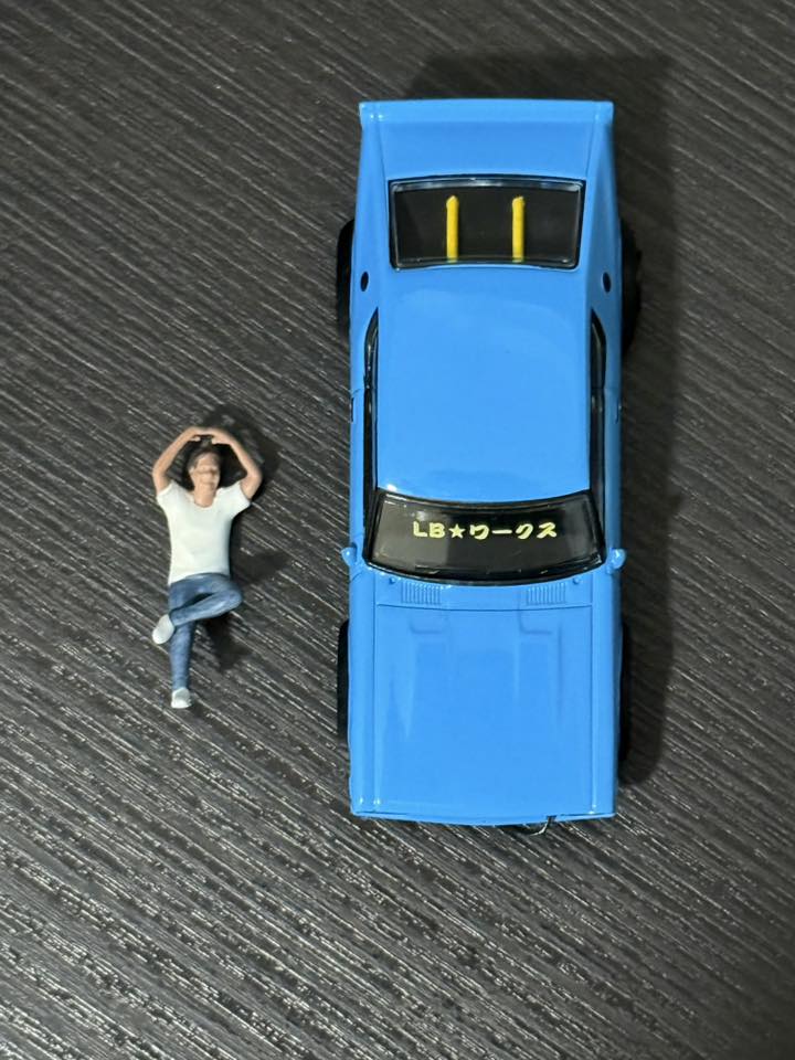 Kato's baby blue Kenmeri Mini GT model
