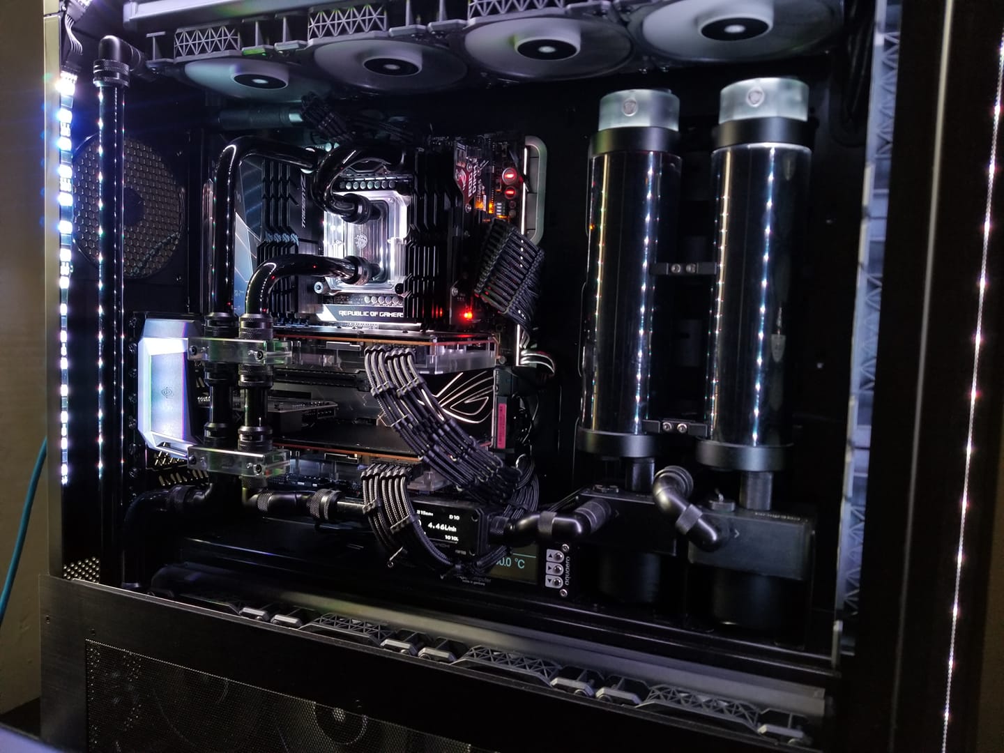 GGF - Final shots of our Zero RGB Build in the new Lian Li... | Facebook