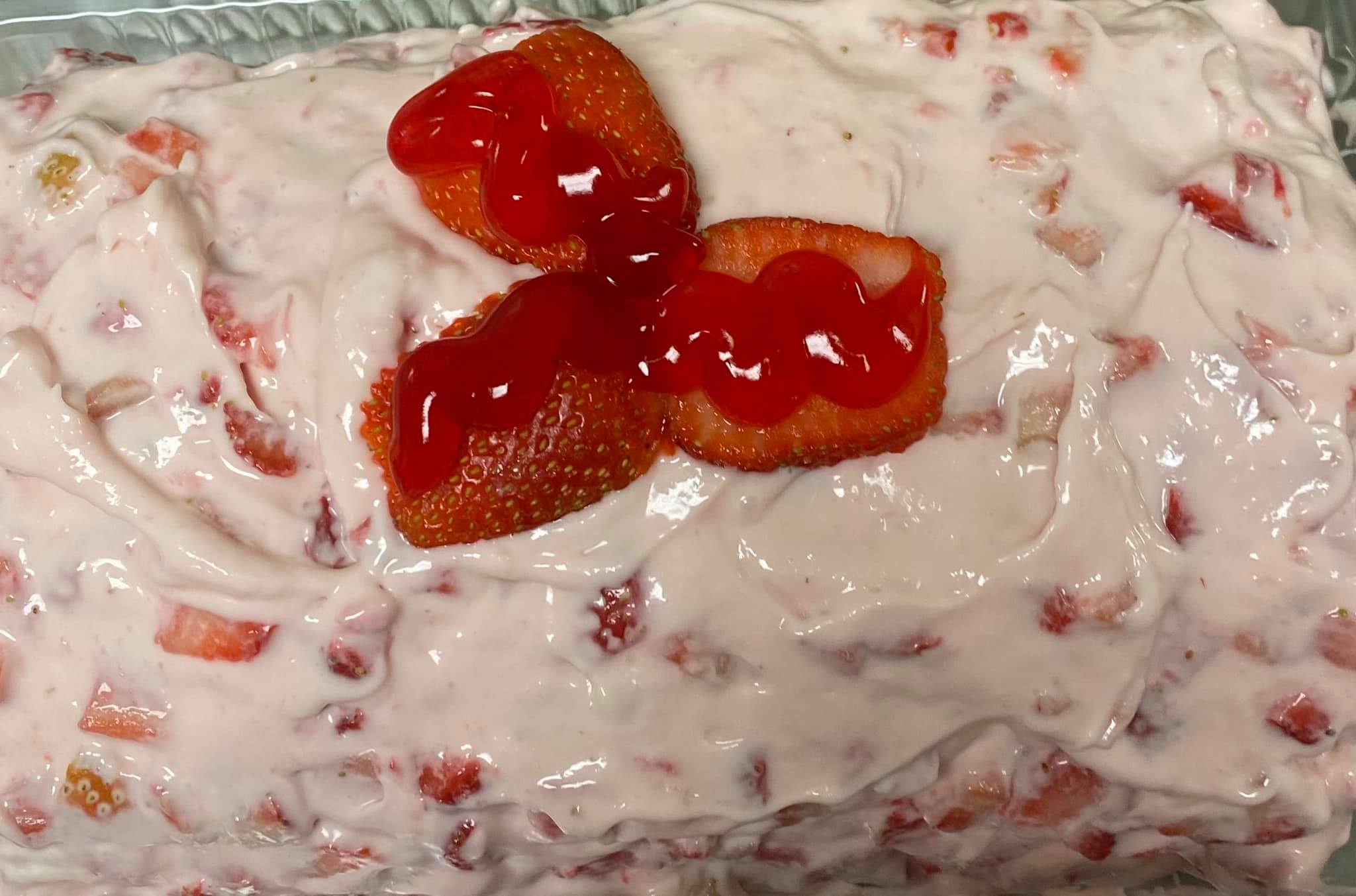Happy Saturday everyone! We are... - Frutti Rollo Cake Shop | Facebook
