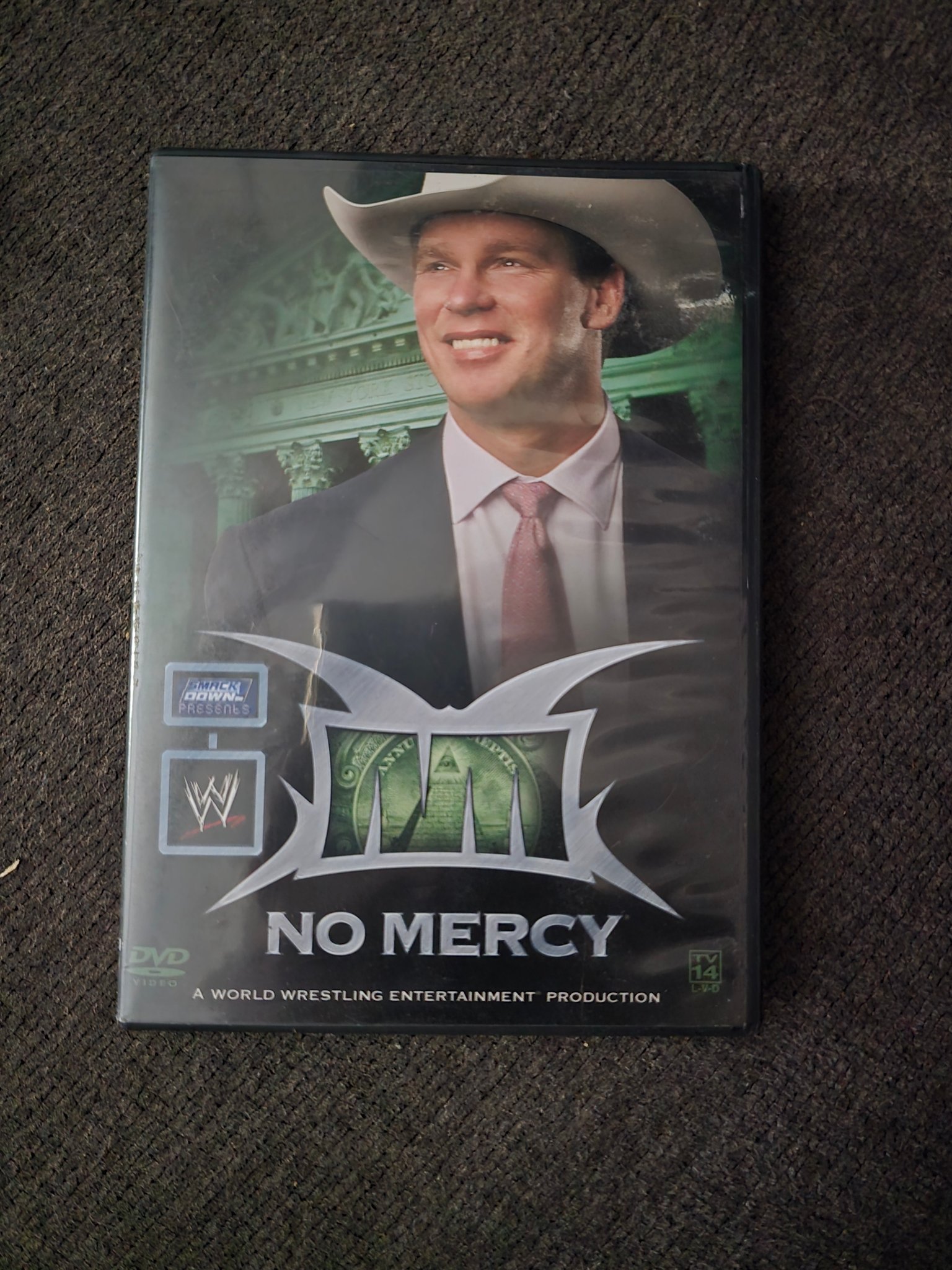 My 2004 wwe ppv dvd set is now complete 圖加1 W 0OWN EMACGS