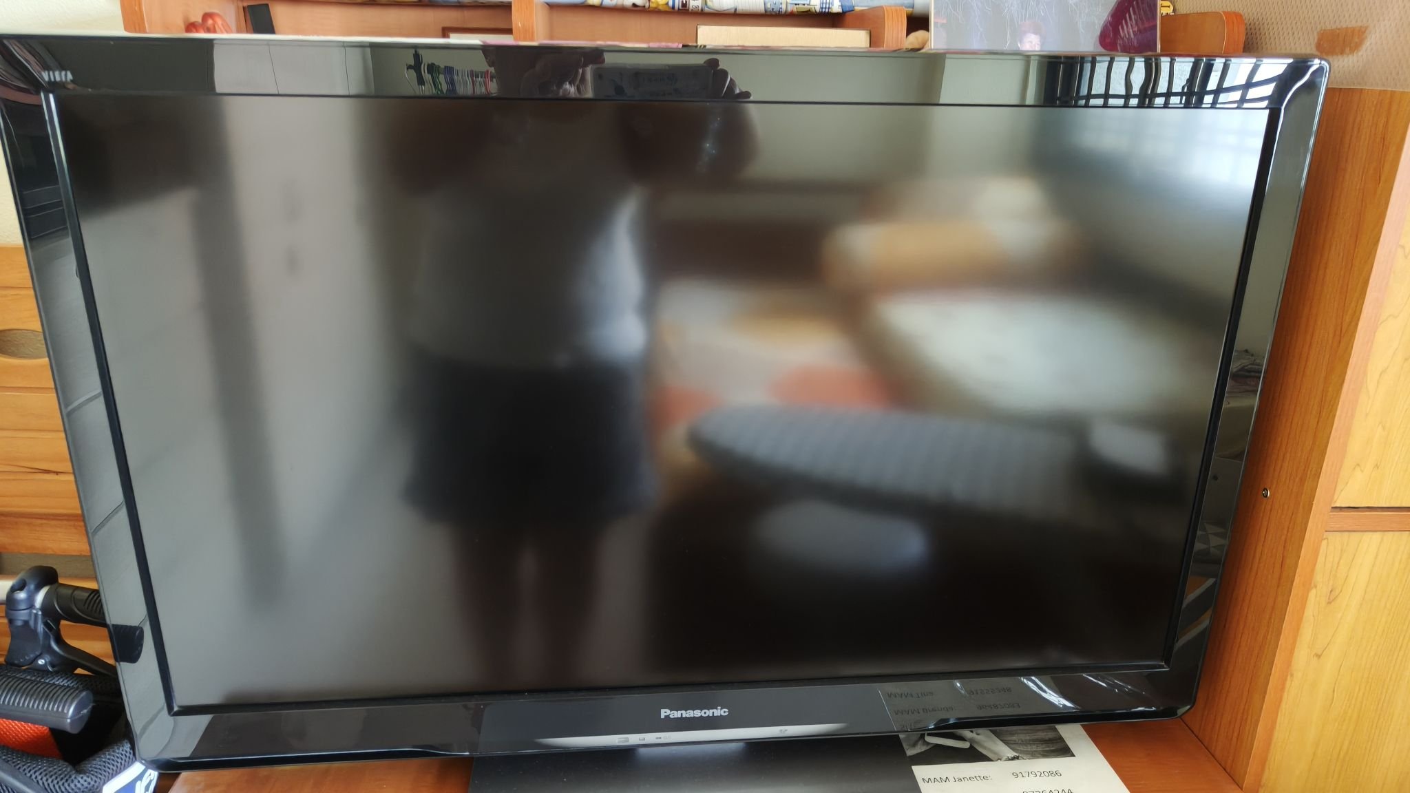 Panasonic 49” 4K UHD Smart TV (TH-49DX750) – Japan Model