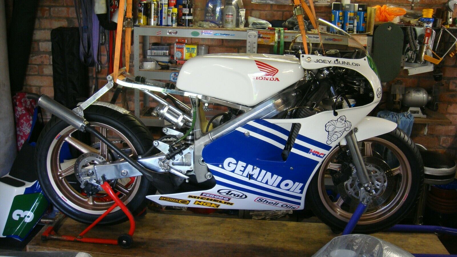 1989 Honda RS250R NF5 in Joey Dunlop's 