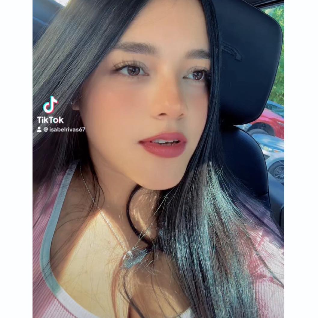 Isabel Rivas
