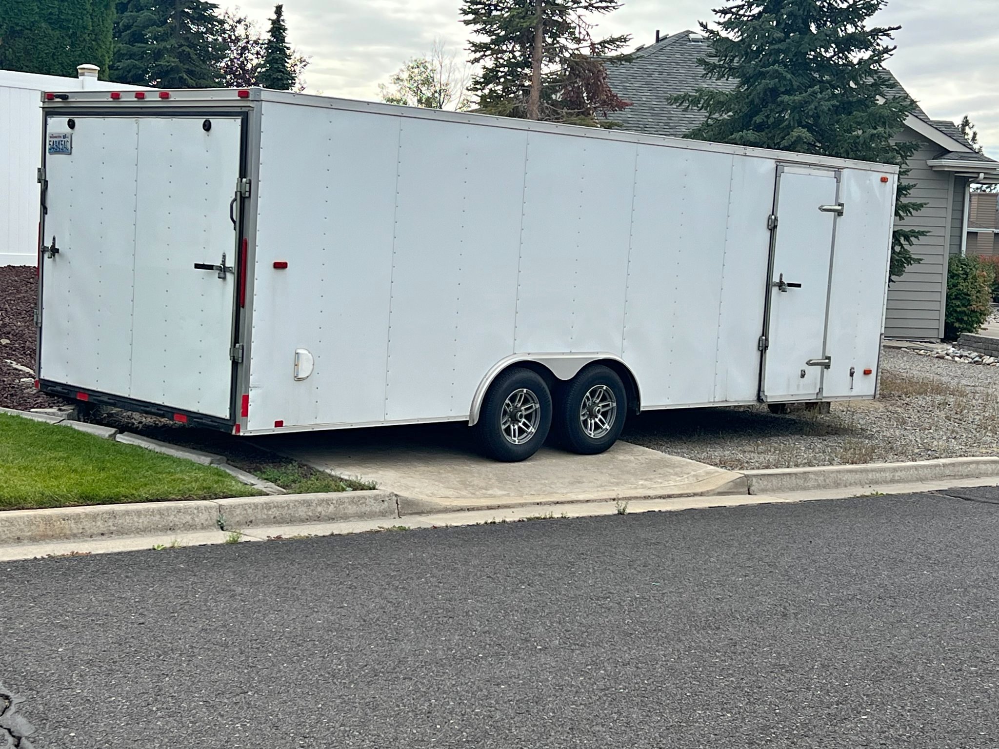 24 Foot Racing Cargo Trailer Dual Axle - Trailers - Seattle, Washington ...