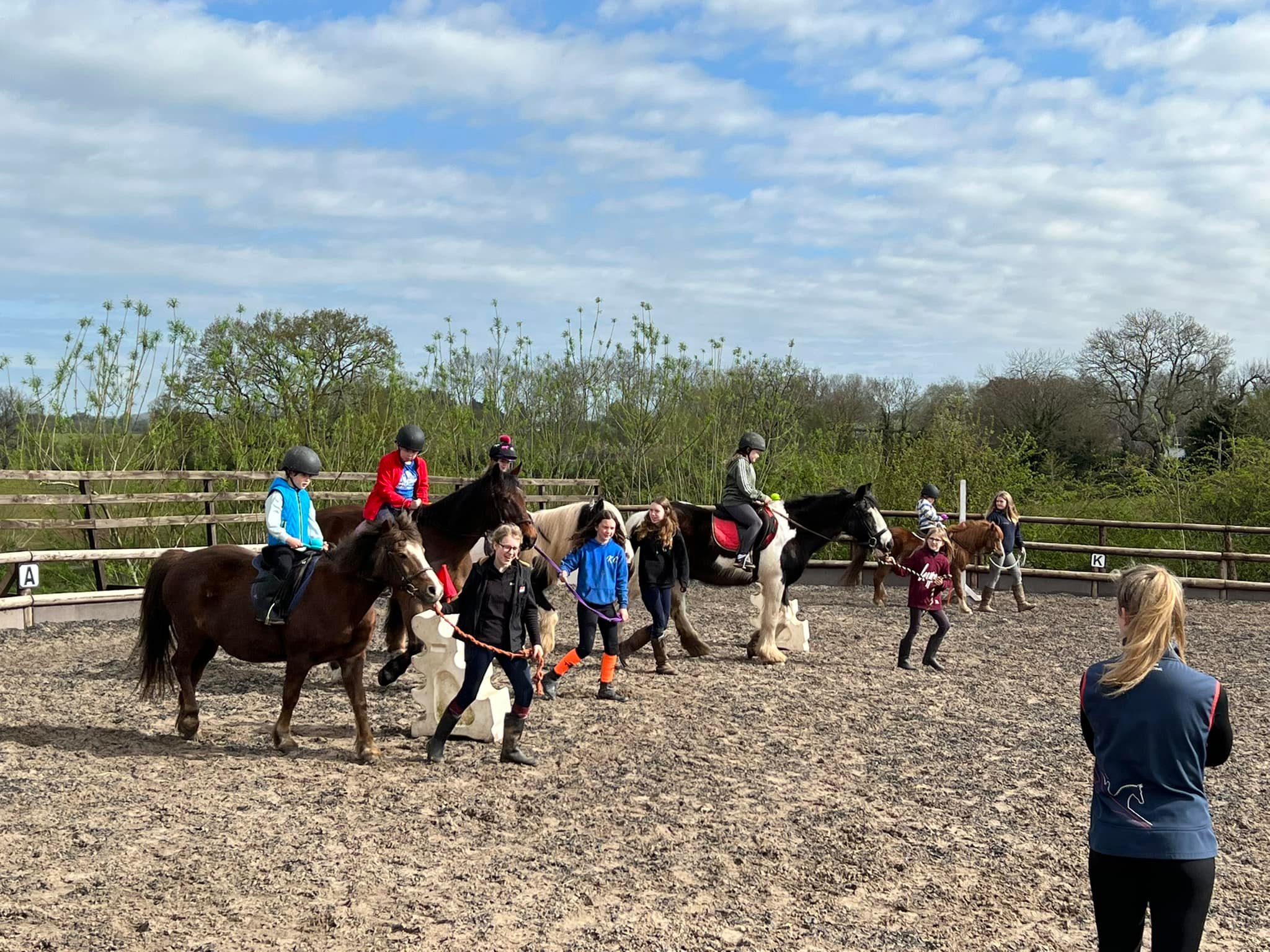 KC Riding... - KC Riding School. Supporting Kc horse rescue