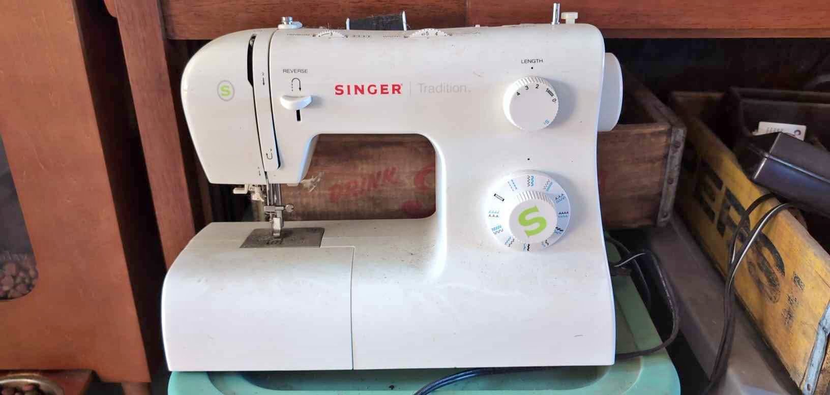 Singer tradition 2277 sewing machine - Sewing Machines & Sergers ...