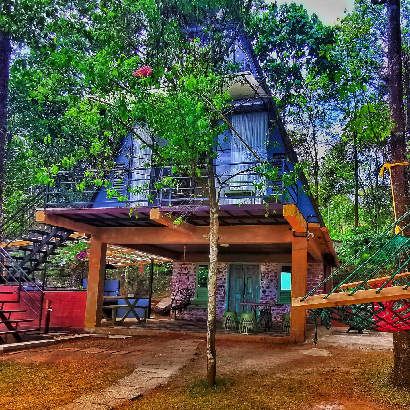 Wildrootstay - 🏕️🚴🤽🌄🌧️⛈️🌙🐘🦌🐃🐛🧡💙An ideal spot that accommodates up to 7 ...