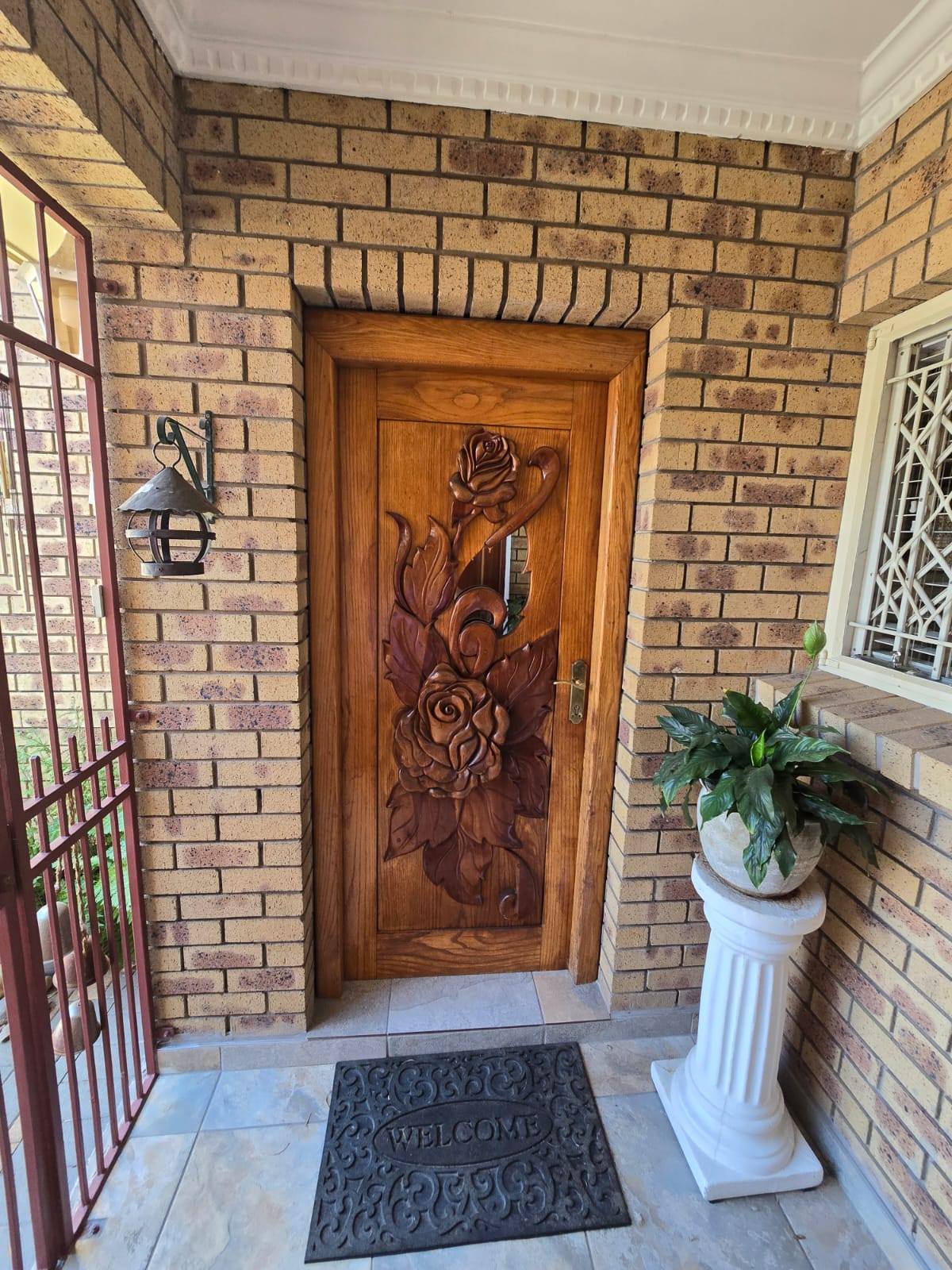 3 Bedroom Townhouse in Edleen Ext 3