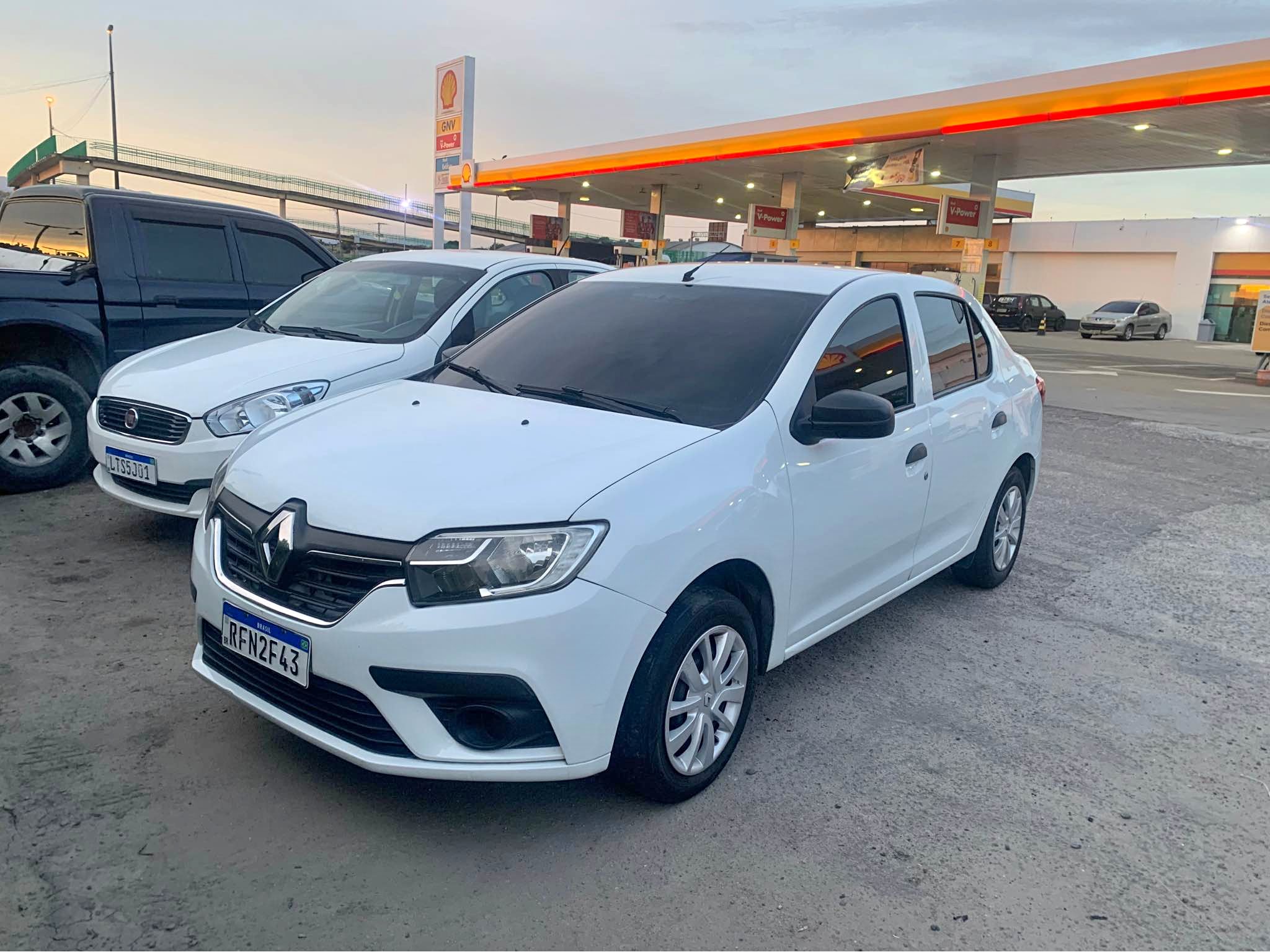 2021 Renault Logan - Cars & Trucks - Niterói, Rio de Janeiro, Brazil ...