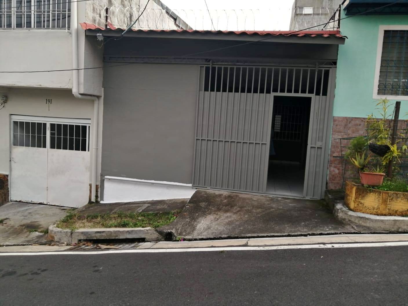 Alquilo Casa en La Cima 4