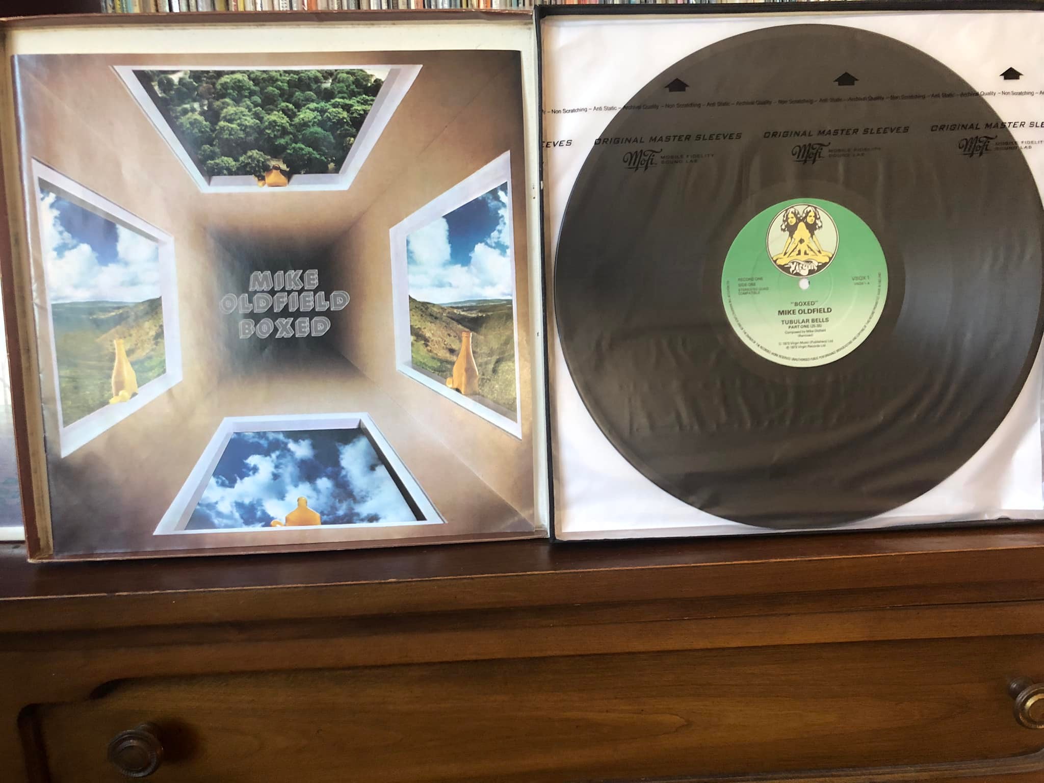 Mike Oldfield - Elements 4CD box set with tracks from 1973 to 1991