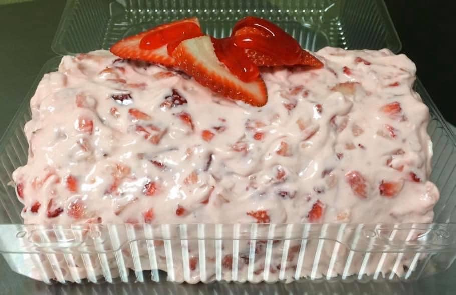 Happy Friday everyone!... - Frutti Rollo Cake Shop