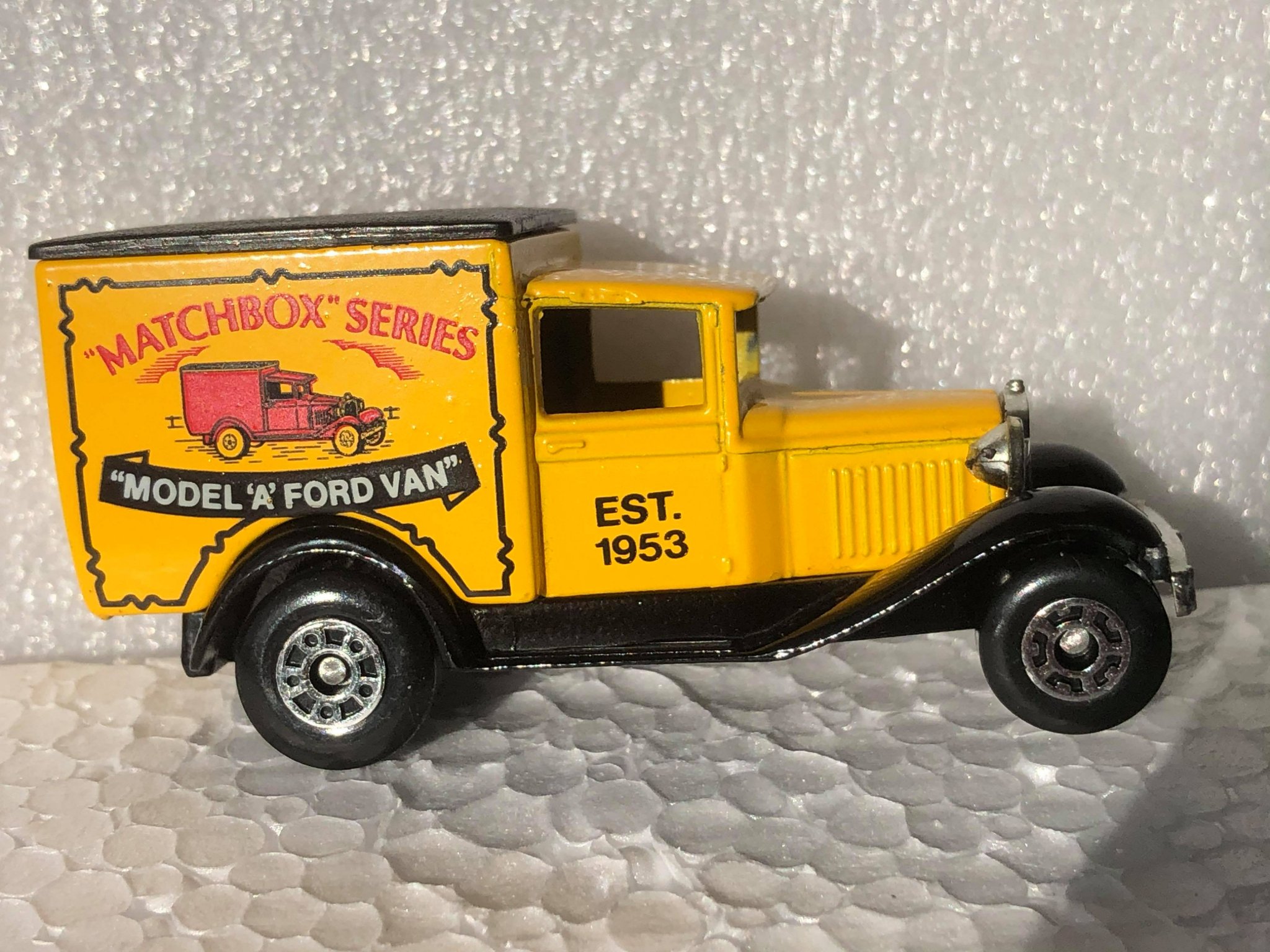 Matchbox MB38 Ford Model A Van MISSING WINDOWS Pick up WALLSEND