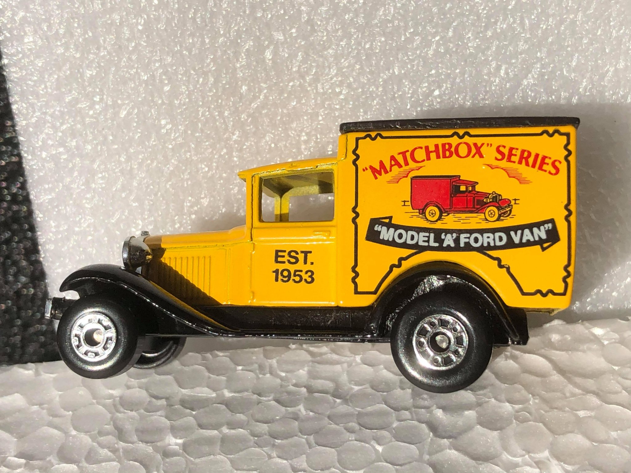 Matchbox MB38 Ford Model A Van MISSING WINDOWS Pick up WALLSEND