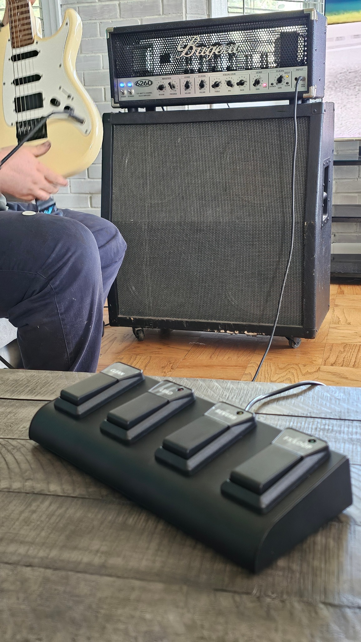 I have a bugera 333xl head but the fsb104 pedal won't fit but the