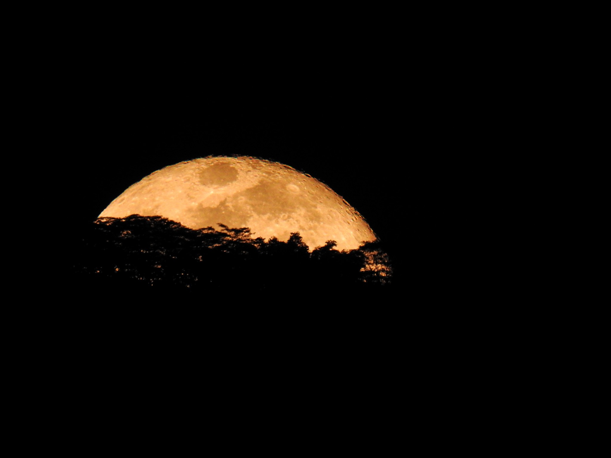 JBOi ぶ - Moonrise tonight 🌕⛰️ 📌Balingasag Misamis Oriental | Facebook