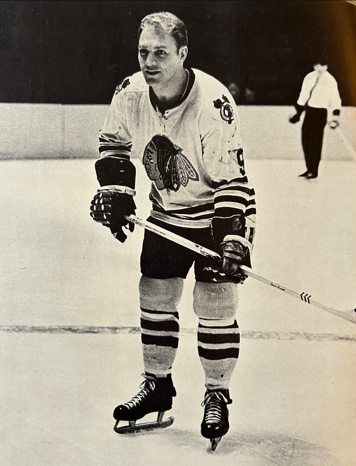 Some Future NHL players featured in this set, including HHOF Al ...