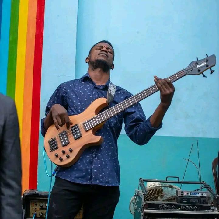 Un extrait de mon cover tombwama 🥹🥹🥹 ️🙏 #maajabugospel #clip #newmusic ...