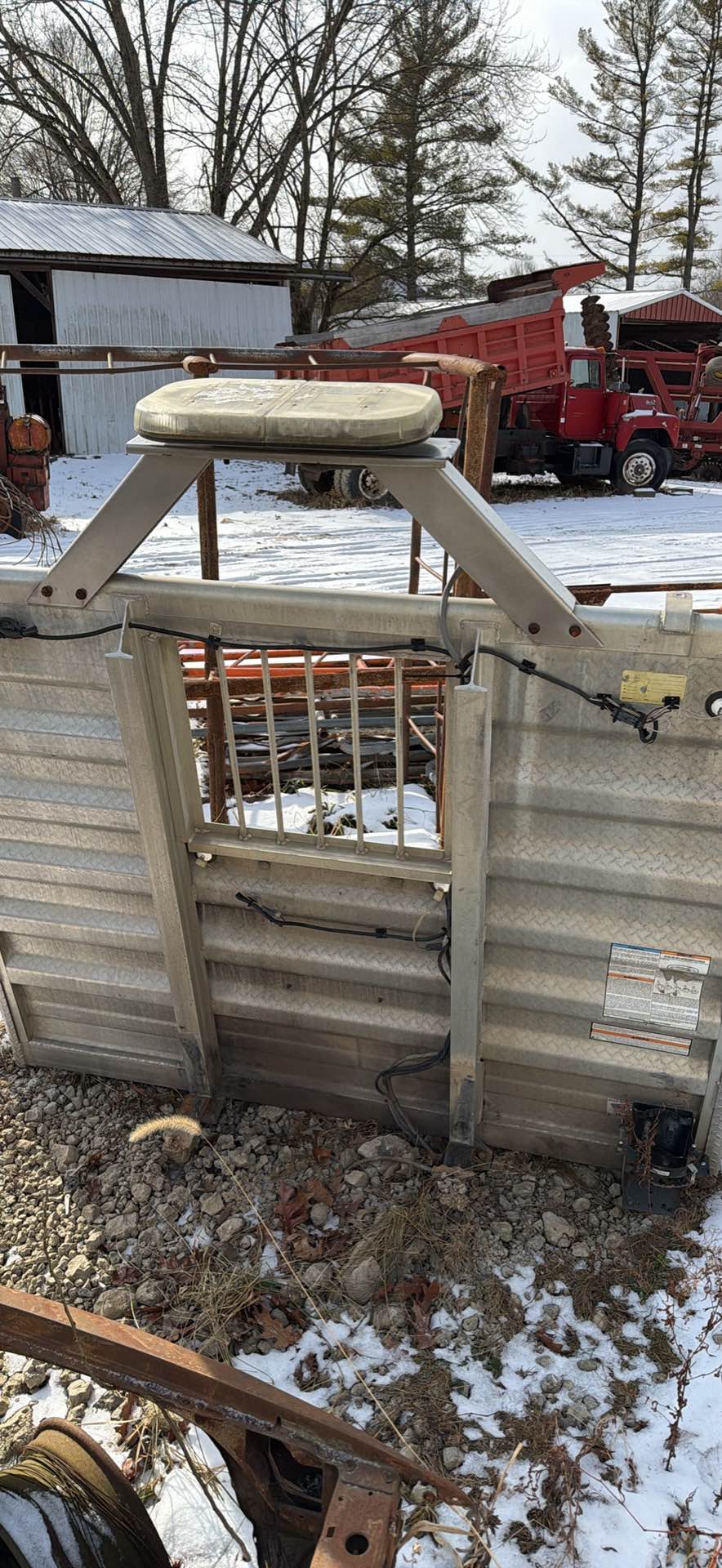 Merritt Drom Cab Rack - Car Exterior Parts - Mansfield, Ohio | Facebook ...