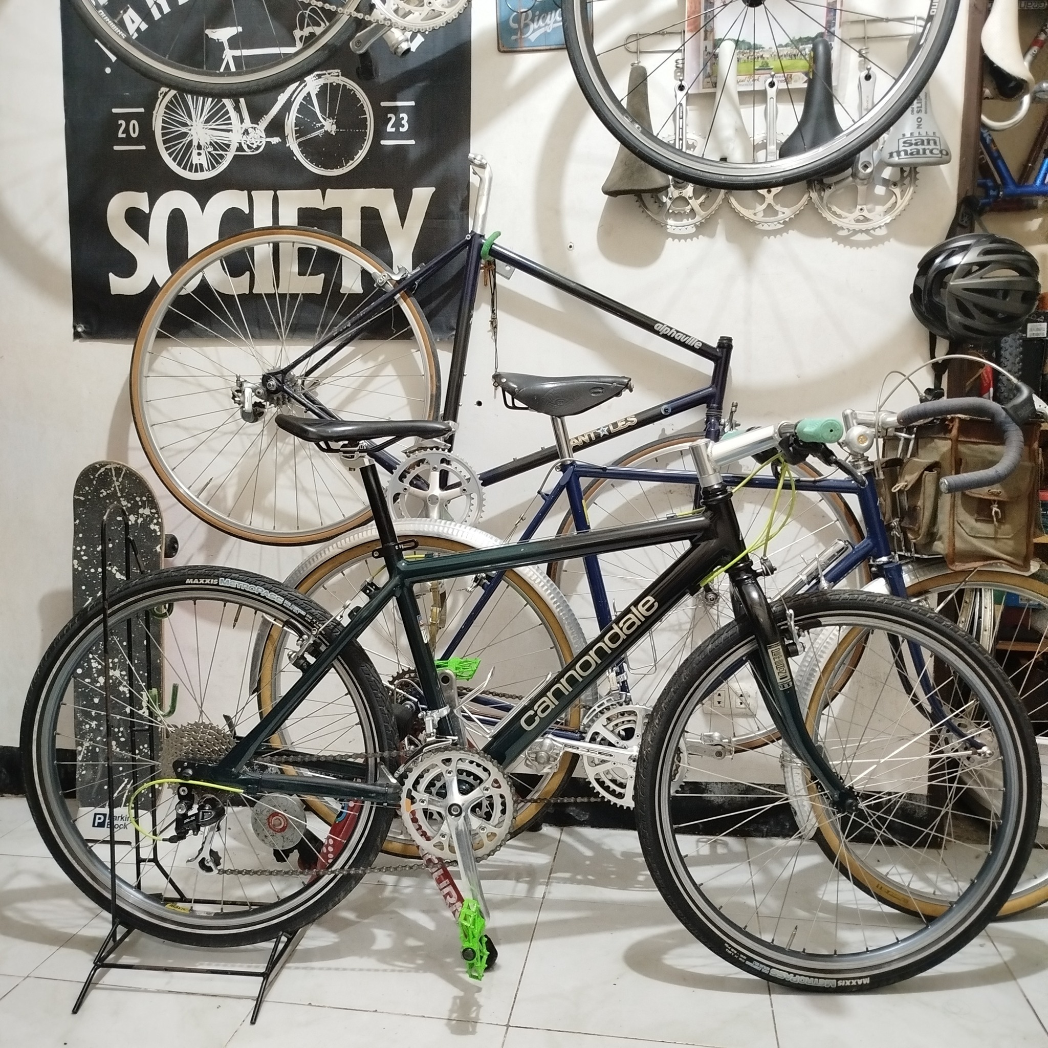 Cannondale m700 retro mtb frame for sale