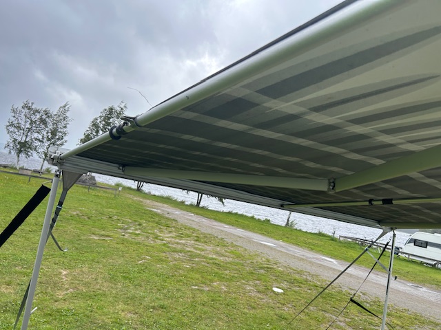 rooftop tent uk Expedition Gen 3-R Black USA grow tents Transform your vehicle into Viking Shelters Underground Shelter Farbe/Colour:Weißgrau