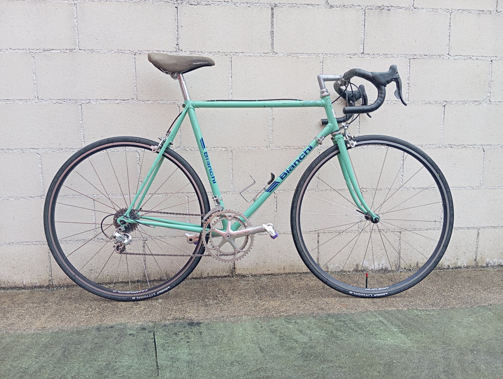 1982 bianchi road bike Strada LX, 61cm Vintage Bike, White  Cycle & Coffee 1982 Bianchi Bianchi Specialissima Super