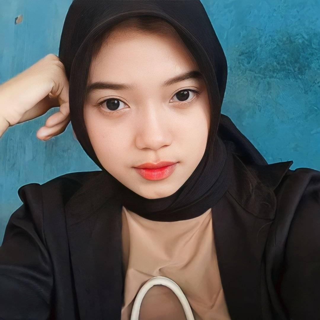 Ratna Mulyani