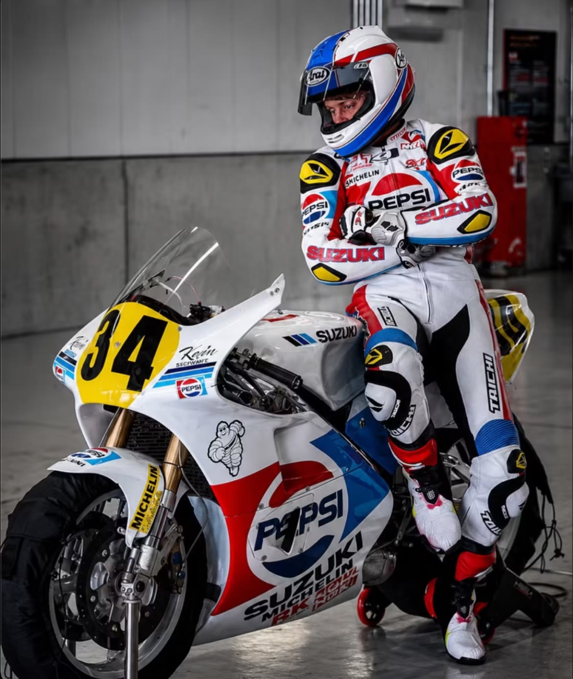 KEVIN SCHWANTZ with XR75〜♪( ´θ｀)ノ