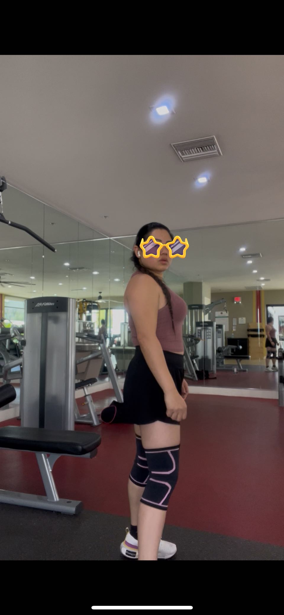 Hey yall, what's the difference between l-carnitine and creatine? Can I use  them both? I want to lose weight, but maintain my curves😌