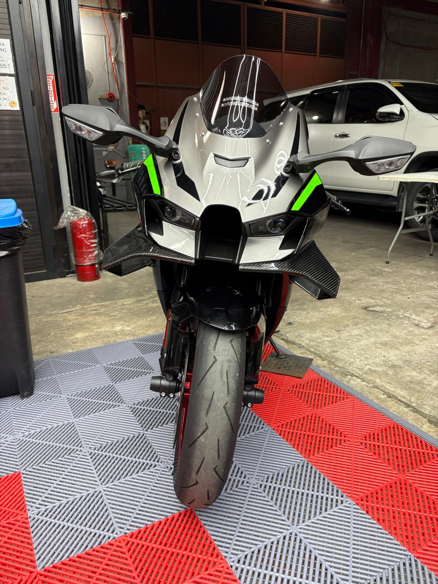 Kawasaki zx10r carbon aero winglets available