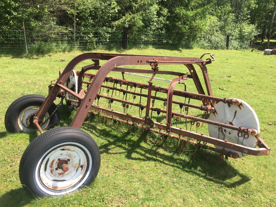 International hay rake - Garden Items - Scanlon, Minnesota | Facebook ...