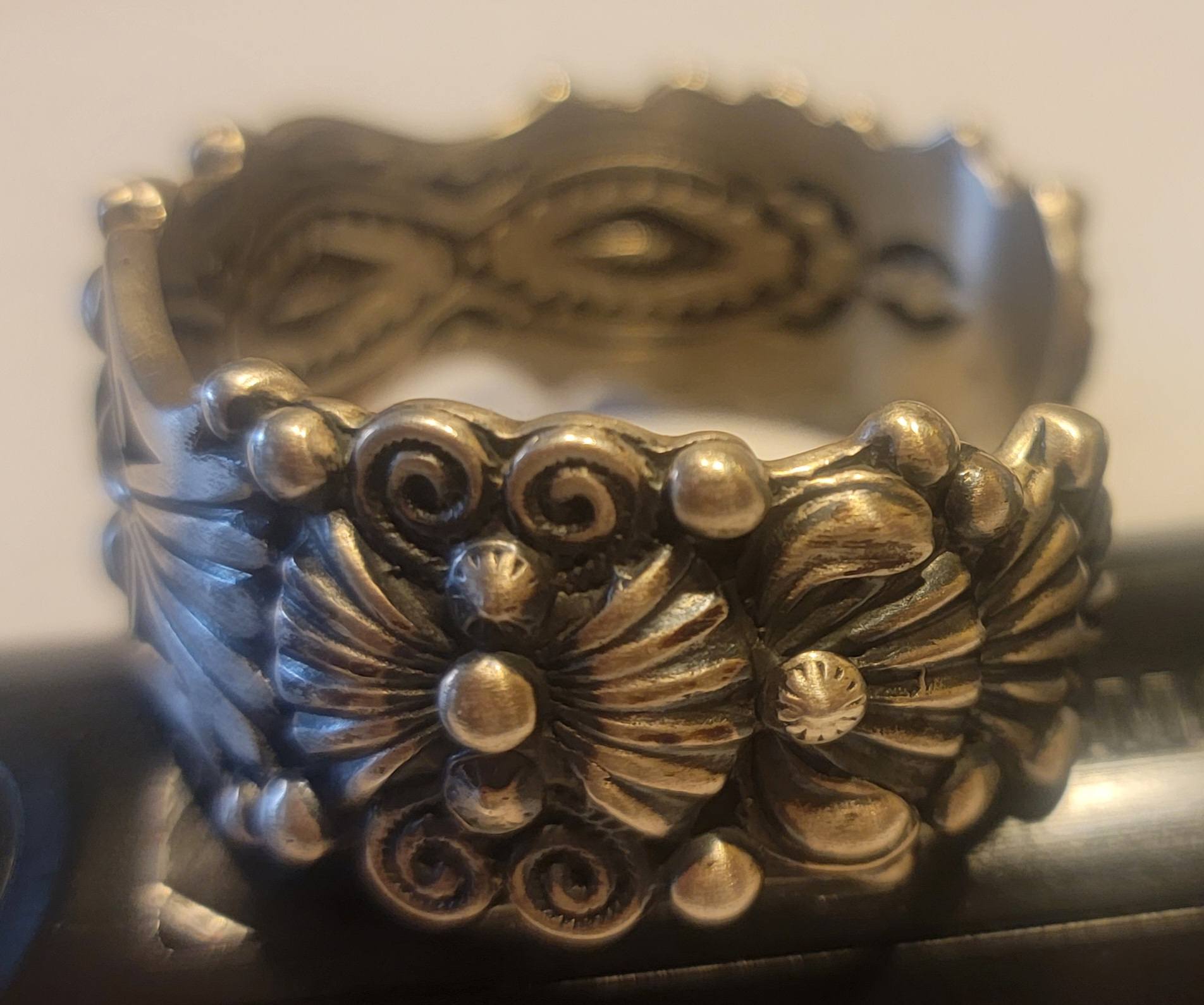 Is Navajo pink conch cuff by Leroy James worth $400?