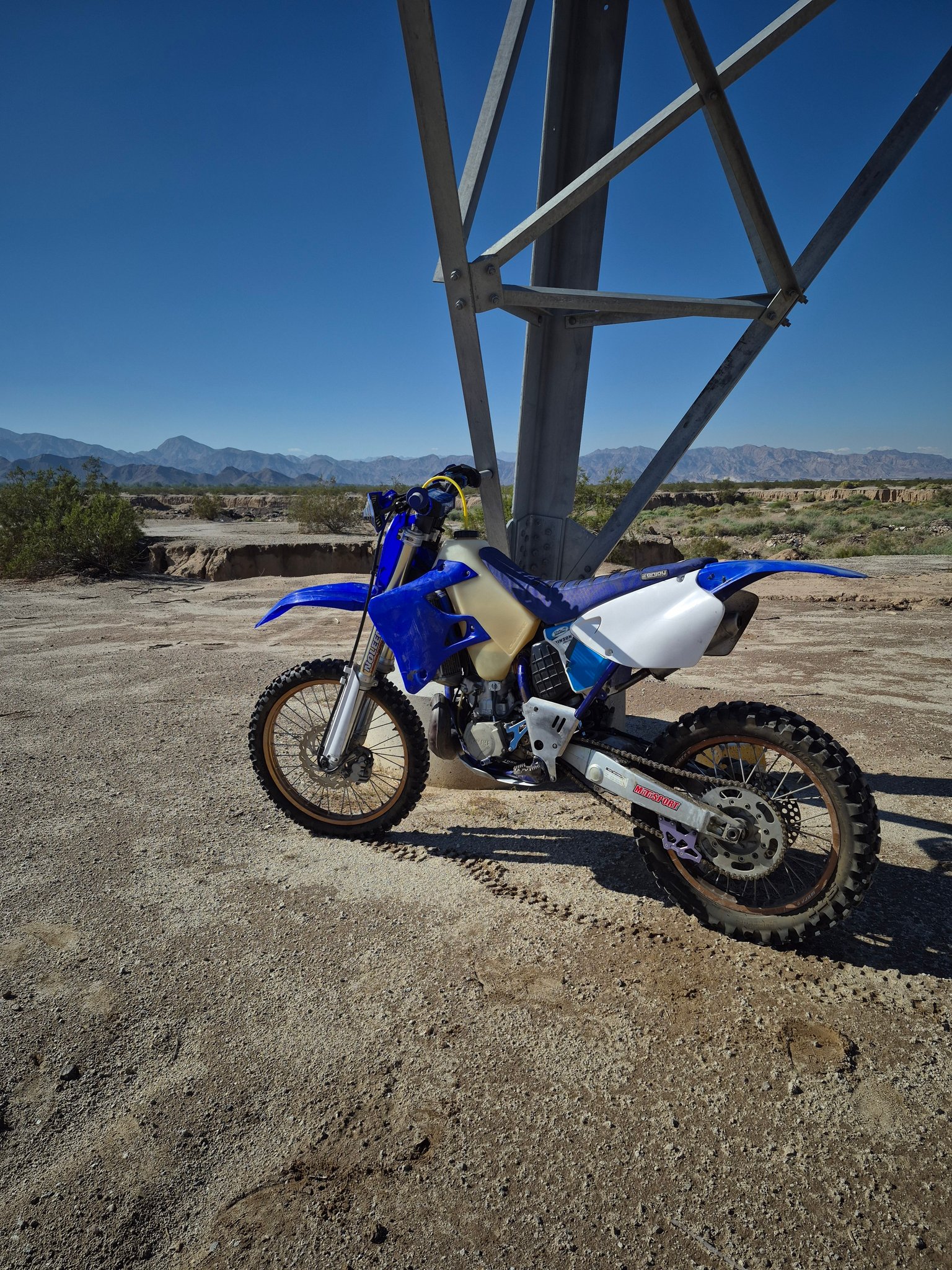 Yamaha 2002 YZ250F Carburetor: FCR MX Keihin