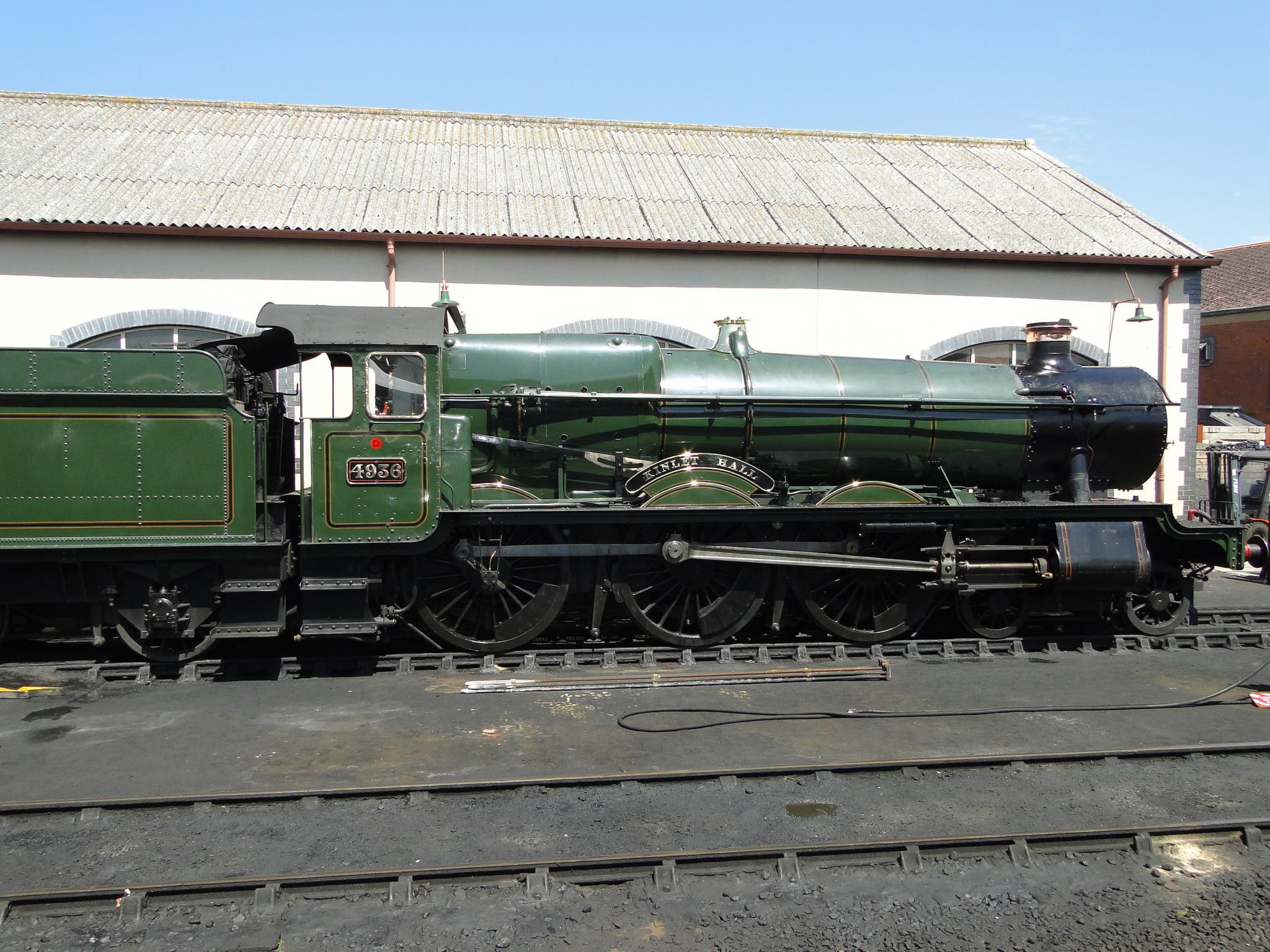 Steam Trains | GWR Hall class 4-6-0 4936 “Kinlet Hall” at Minehead, WSR ...
