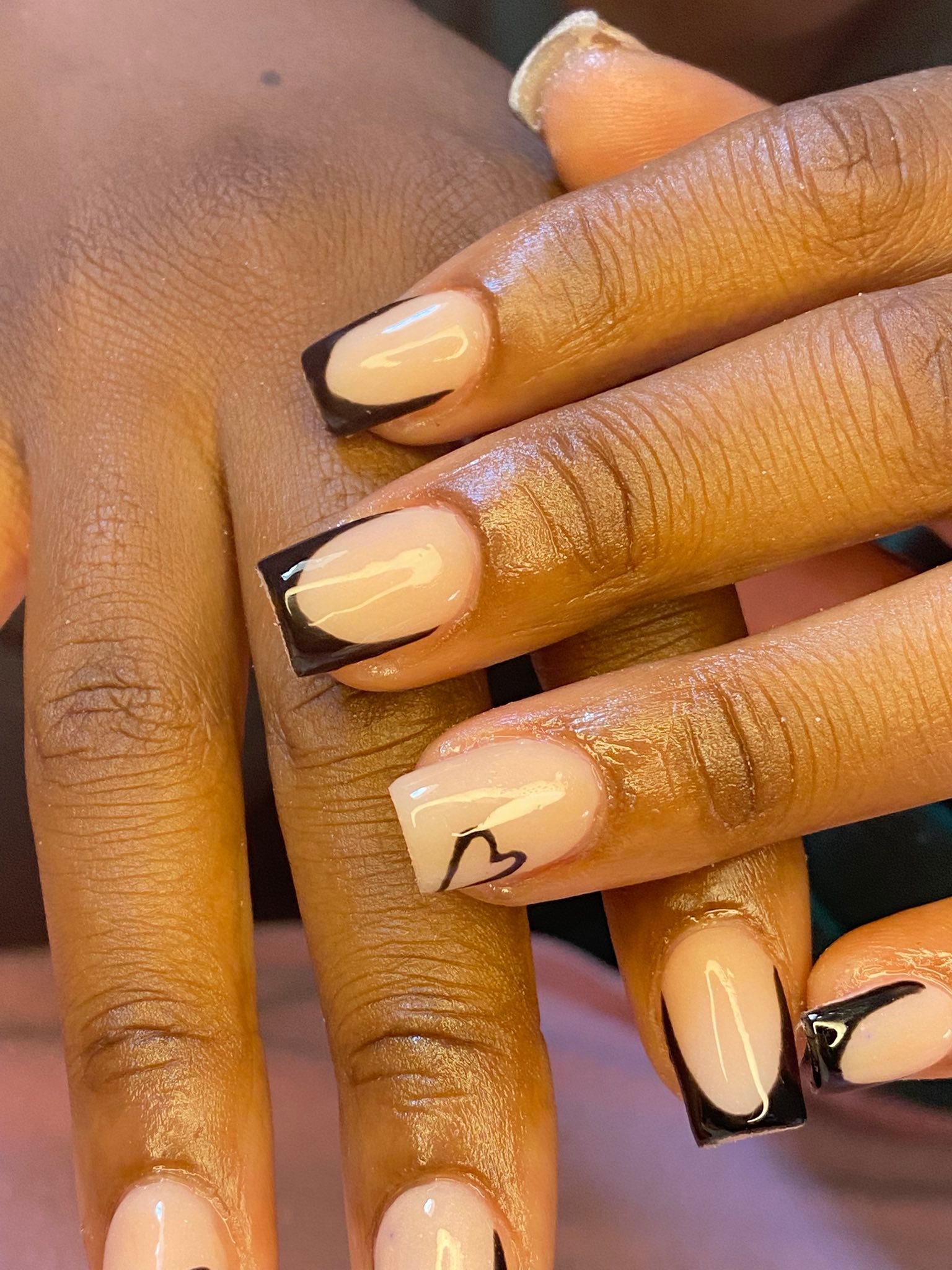 LH.nails@Riiです Nails from R150🥺 Contact 0601995105.