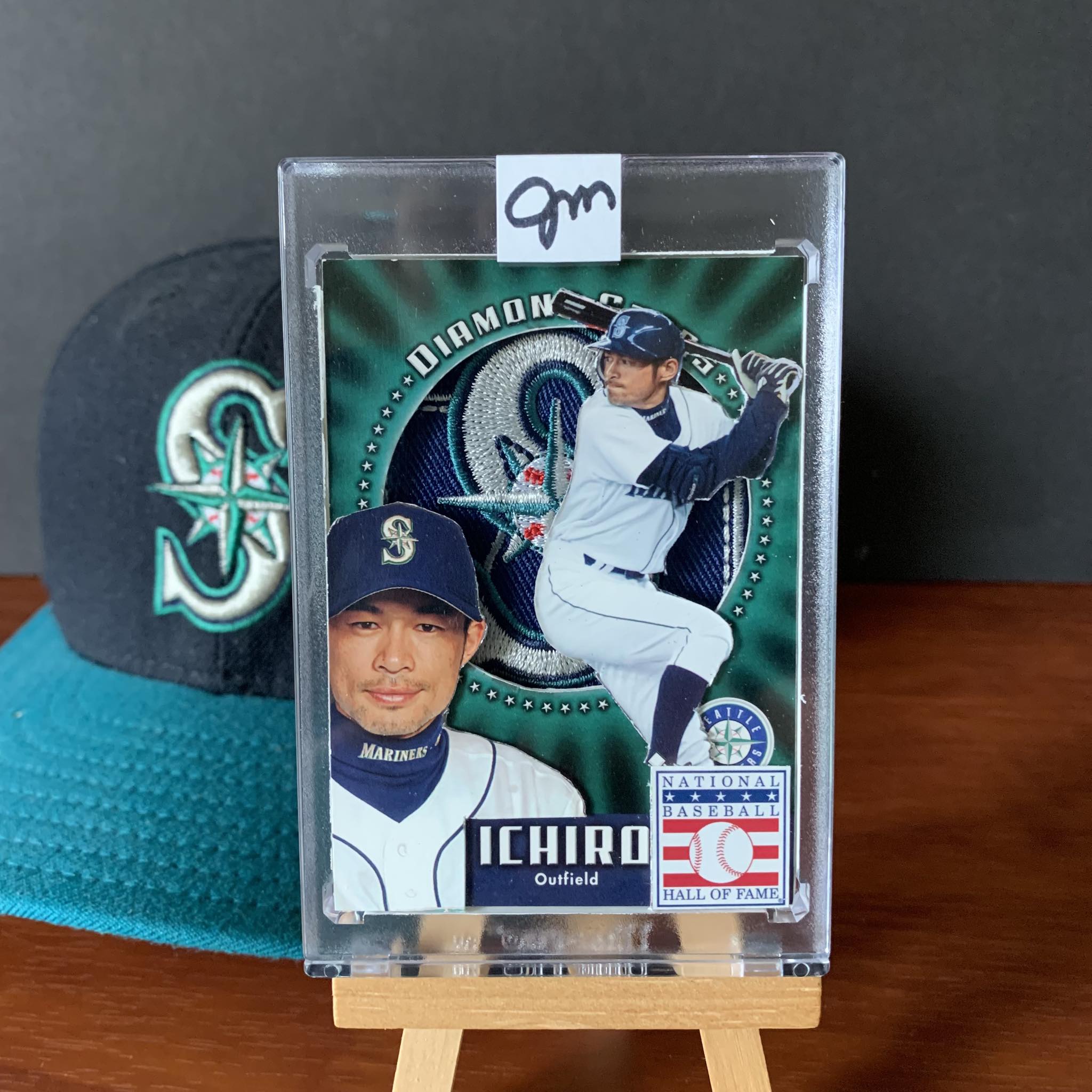 This 1/1 Ichiro bat relic card fit his ENTIRE logo 😳 🤯