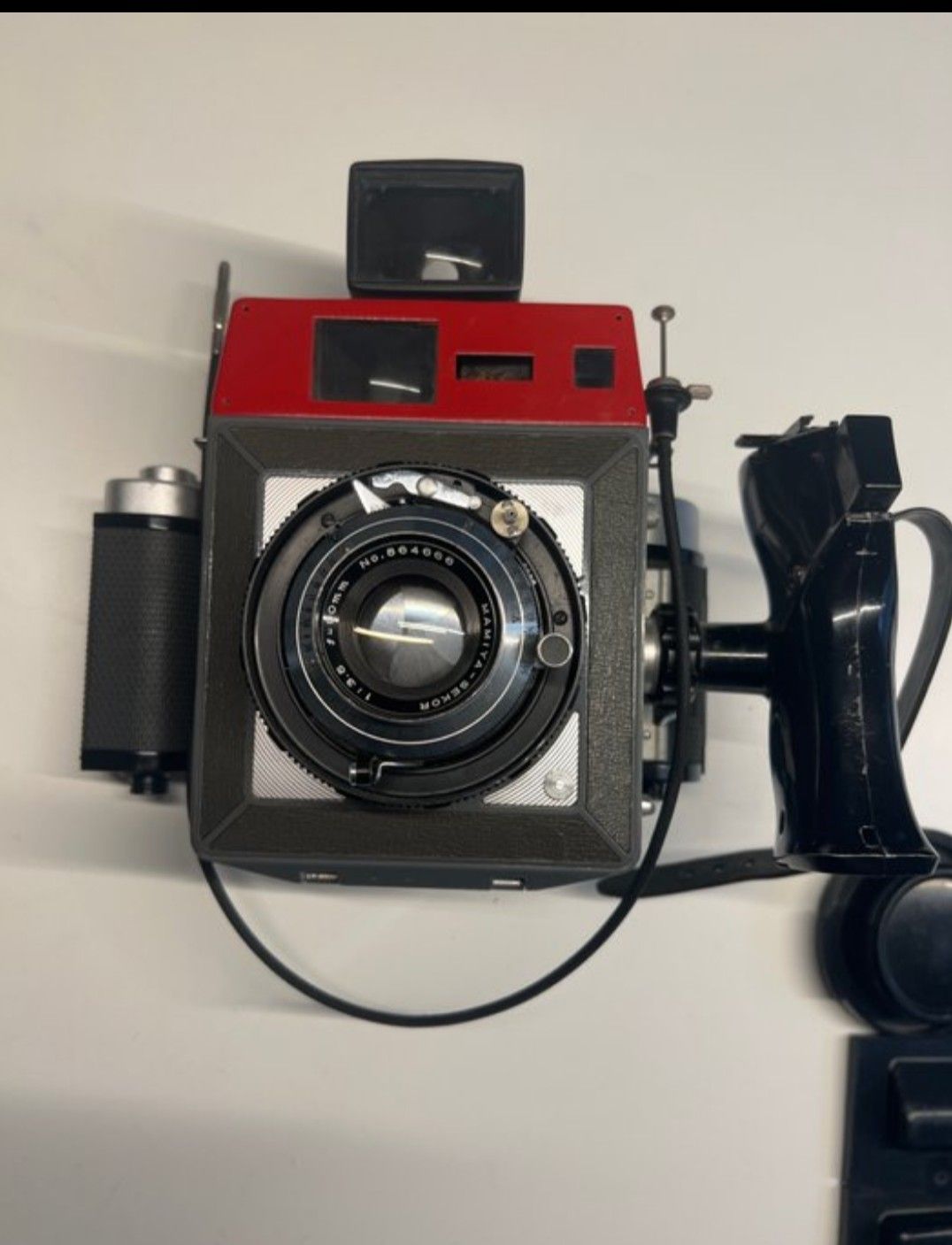 I have this Mamiya 35 S (I think). Though it's got a Mamiya-Sekor