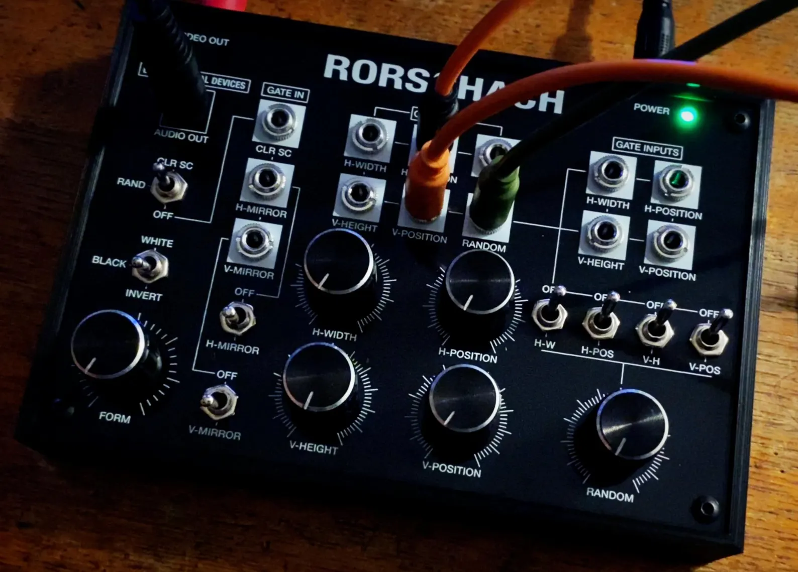 Lumatic Rorschach, a video synth with 