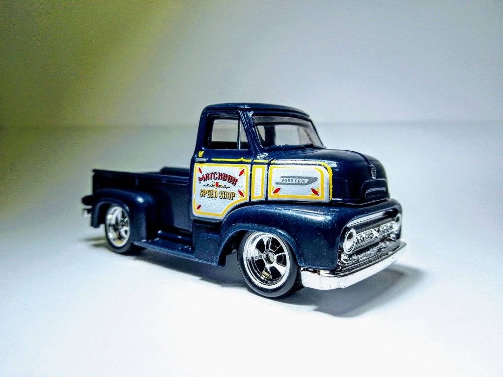 DCCL_C '53 Ford COE Matchbox. ن MRTCHBOR SPEED SHOP FORD C600