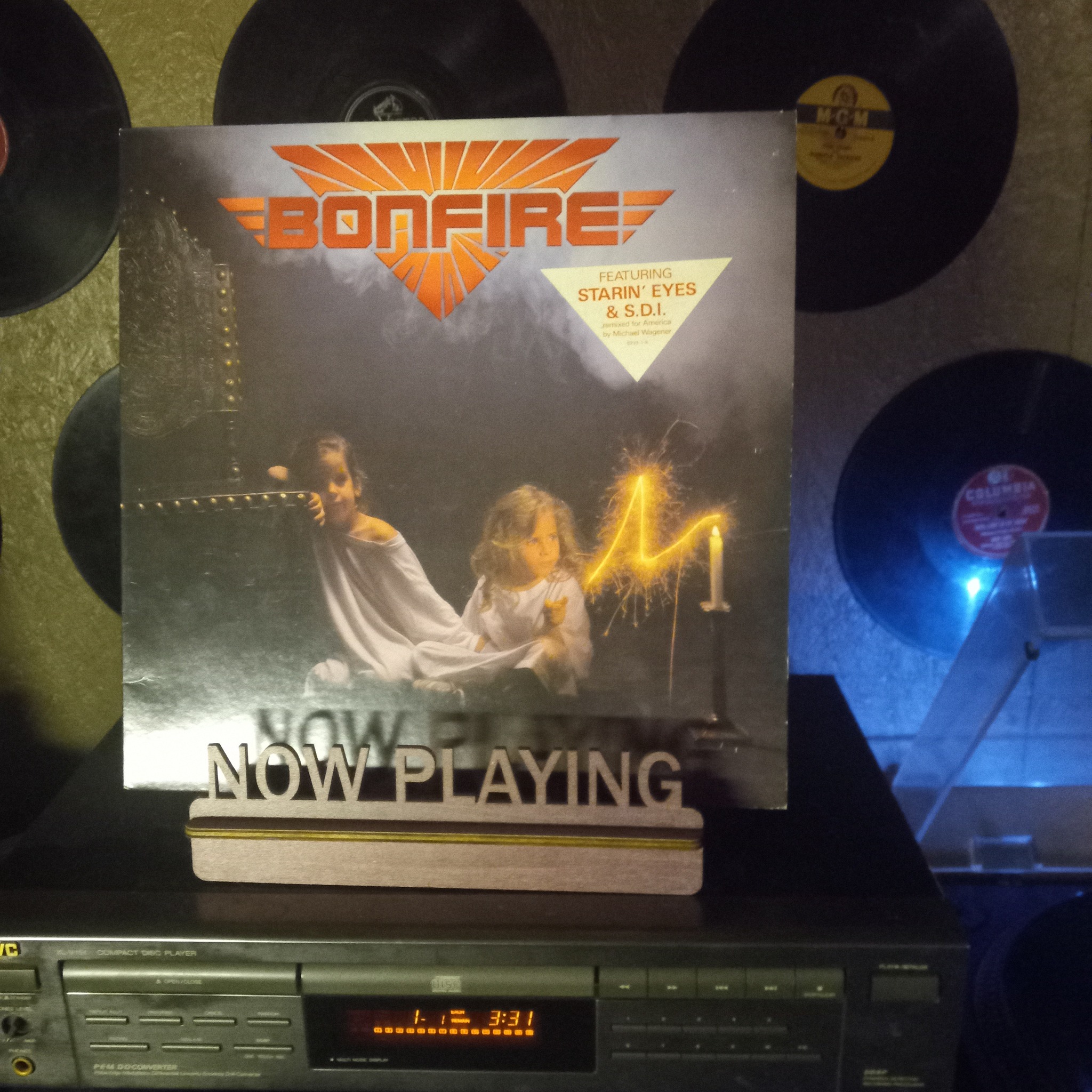 Bonfire-Don't touch the Light/1986