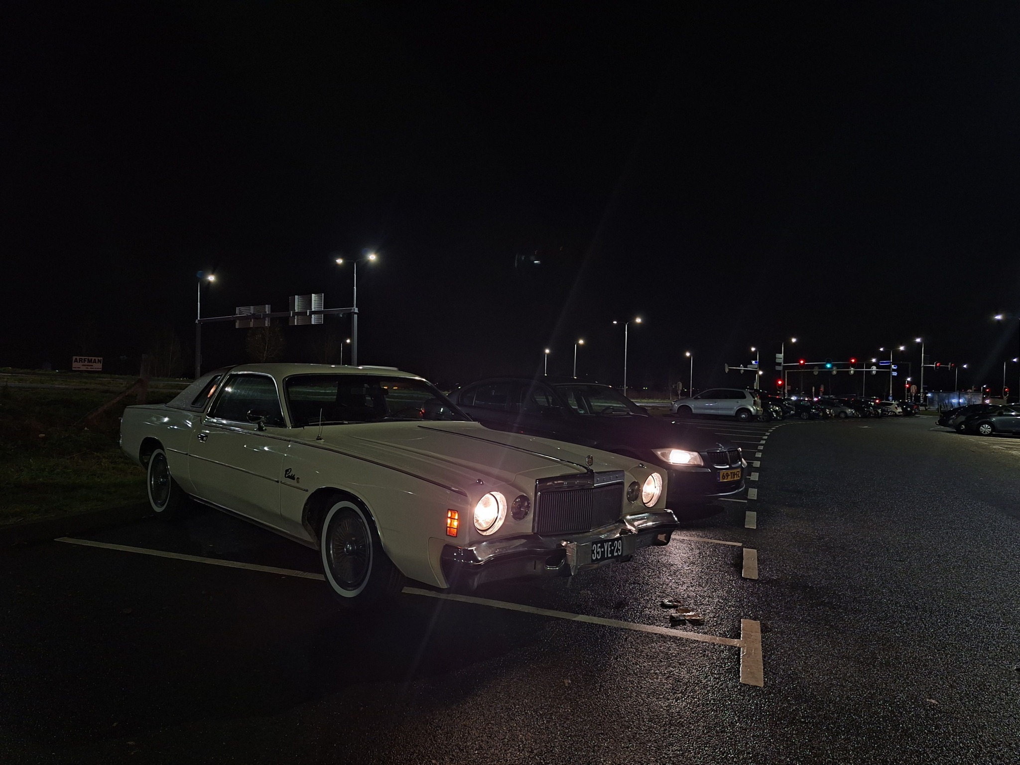 Chrysler Cordoba owners club | Hi everyone, im max 26 years from the ...