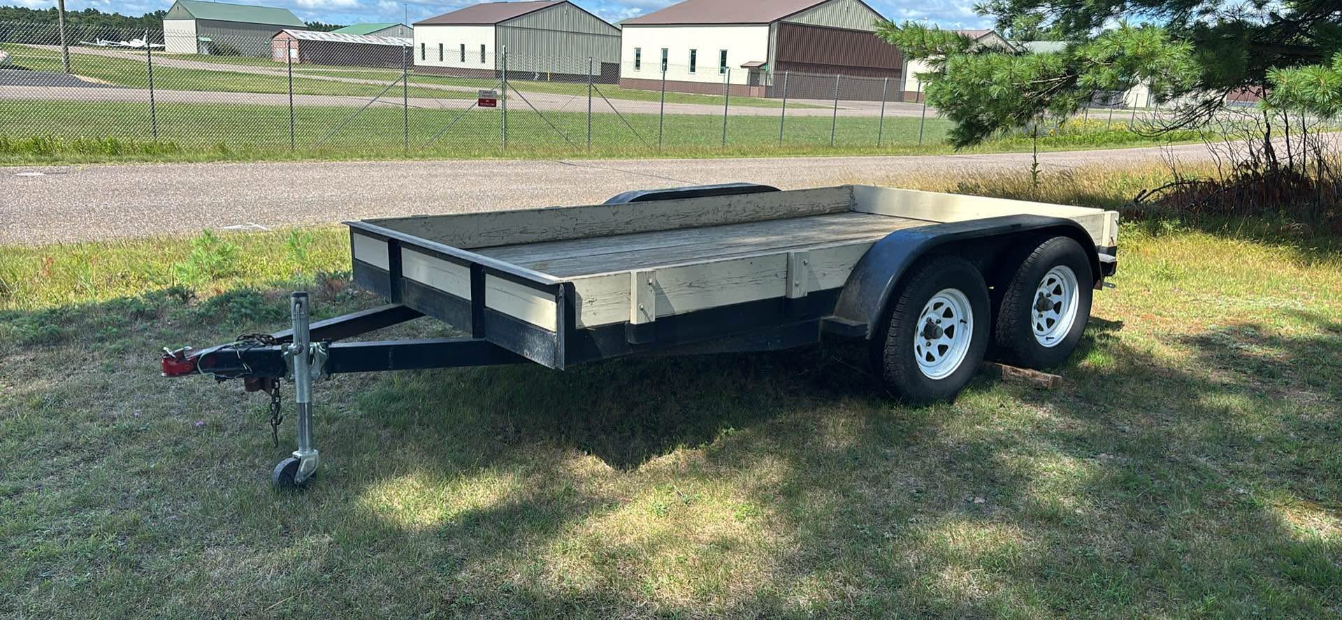 see attached photo Built Rite Trailers Inc Dual axil 5,000 weight ...
