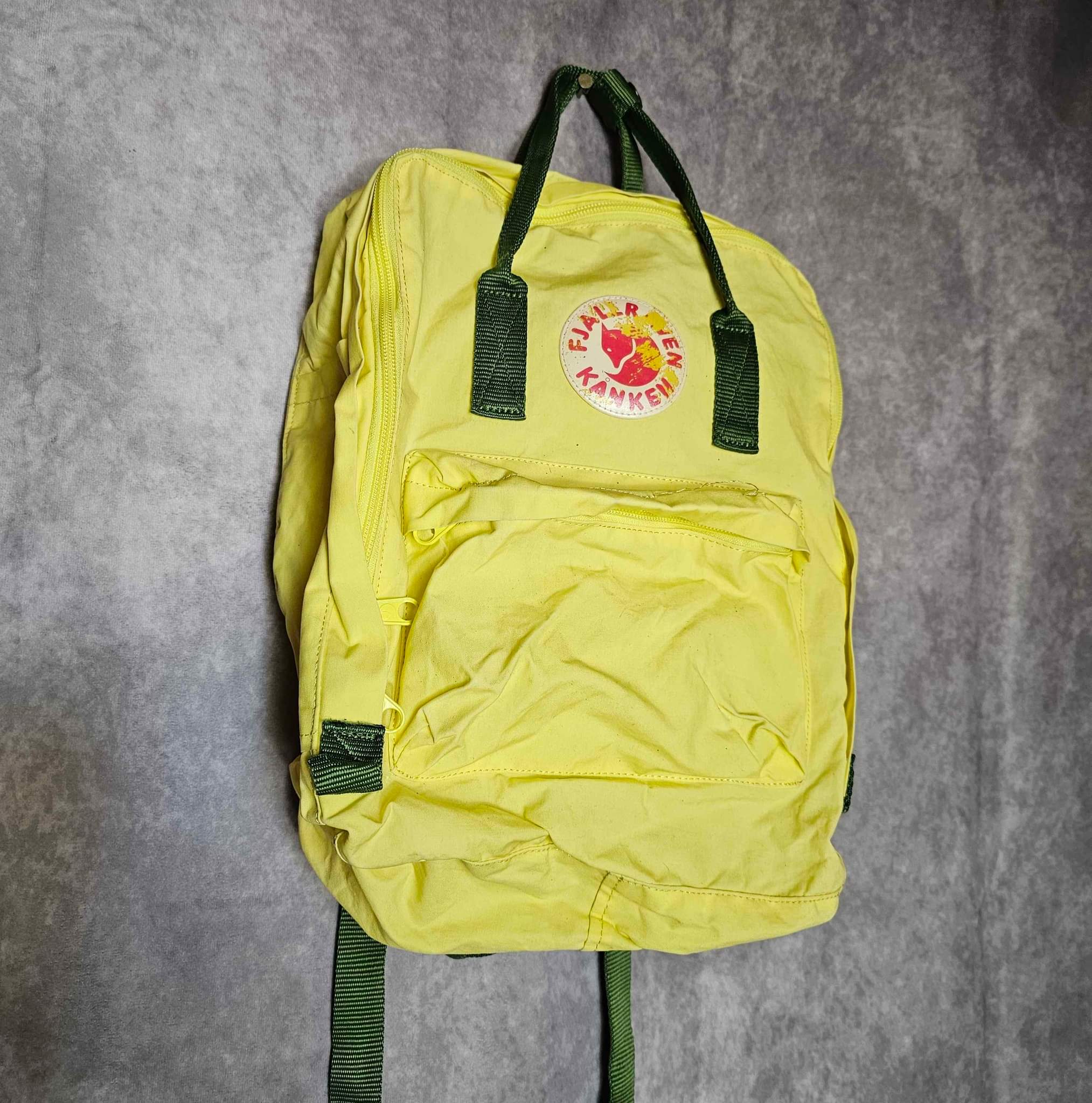 good vibes mini backpack Sensory Star + Cosmic Visionary Case 60 litres Colour:DESERT TAN and everyday performance. Nike - Brandclub -